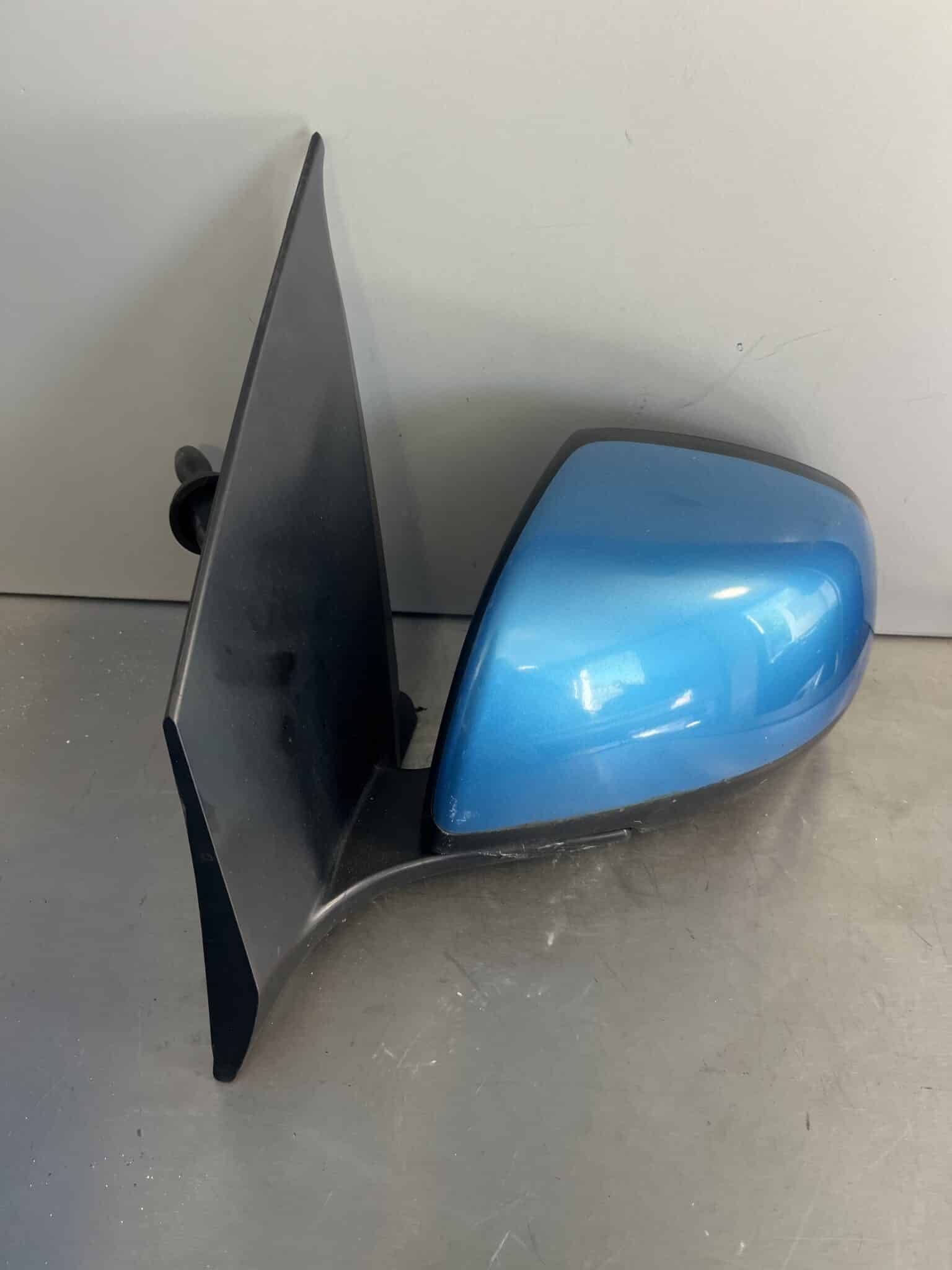 Suzuki Alto 2009-2015 Near Side Manual Door Mirror – Blue