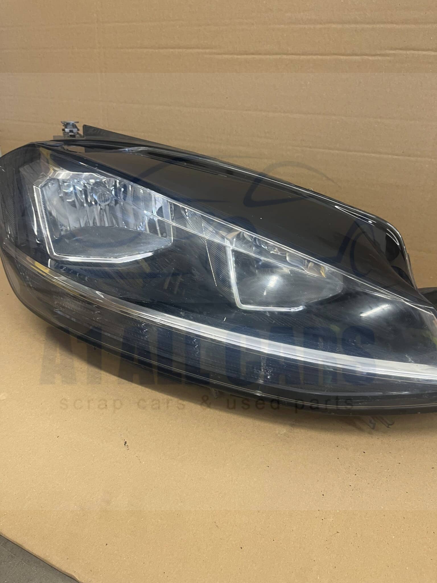 Volkswagen Golf 2016-2019 MK FL Off Side Headlamp – 5G2941006D