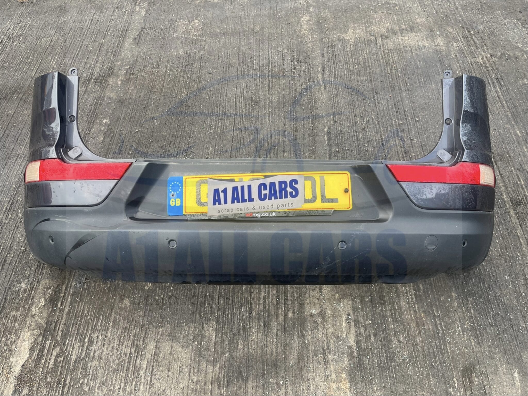 Kia Sportage 2010-2016 5 Door Hatchback Rear Bumper With Sensor – Grey BE Colour Code