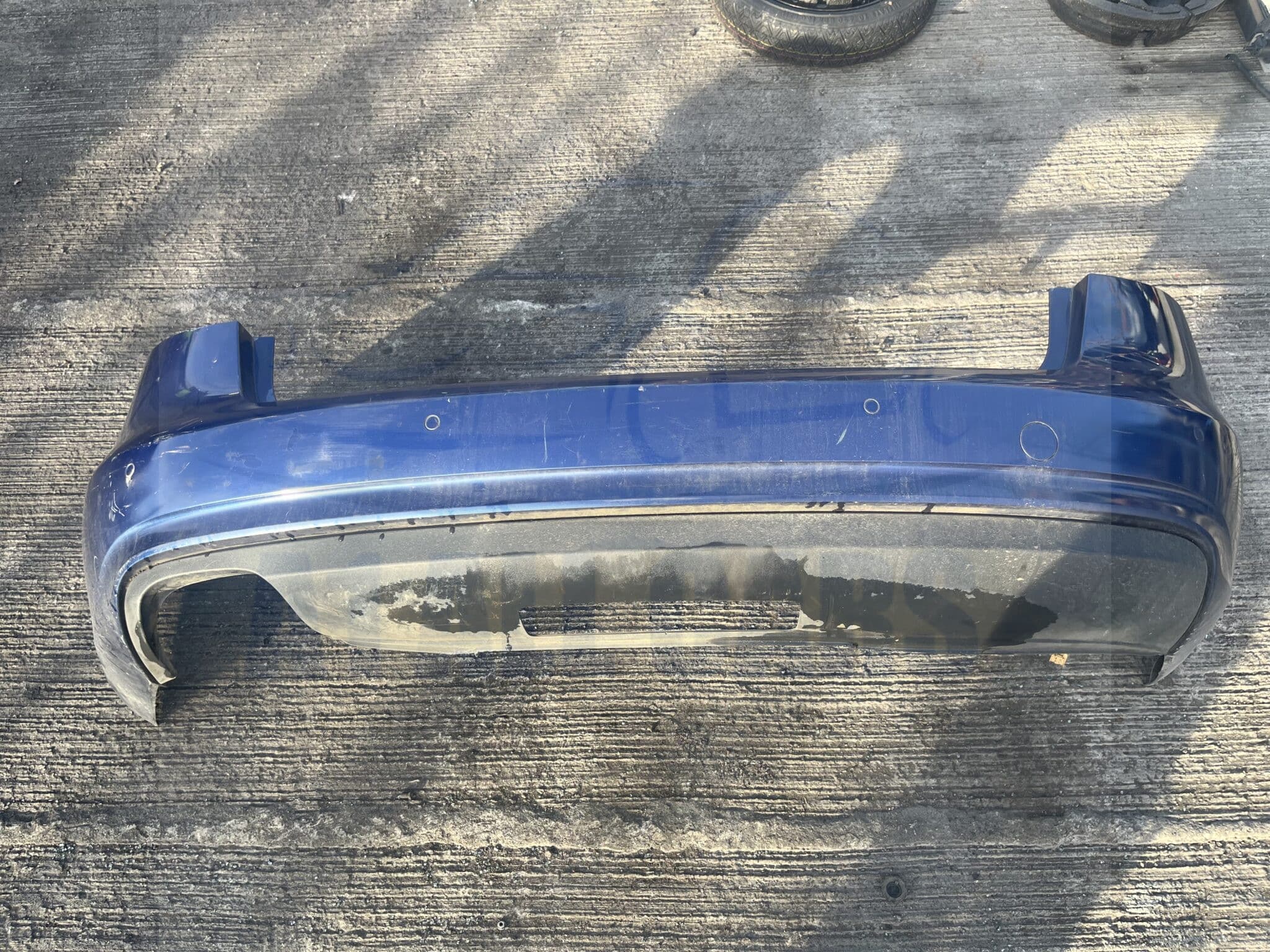 Audi A4 2012-2015 Estate Rear Bumper With Sensors – Blue LX5Q Colour Code ( Few Scratches See Pics )