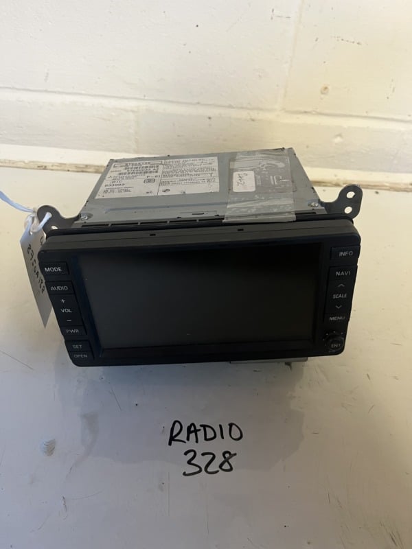 Peugeot 4007 2007-2012 Radio / Head Unit / Sat Nav – 8750A138 ( With Code )