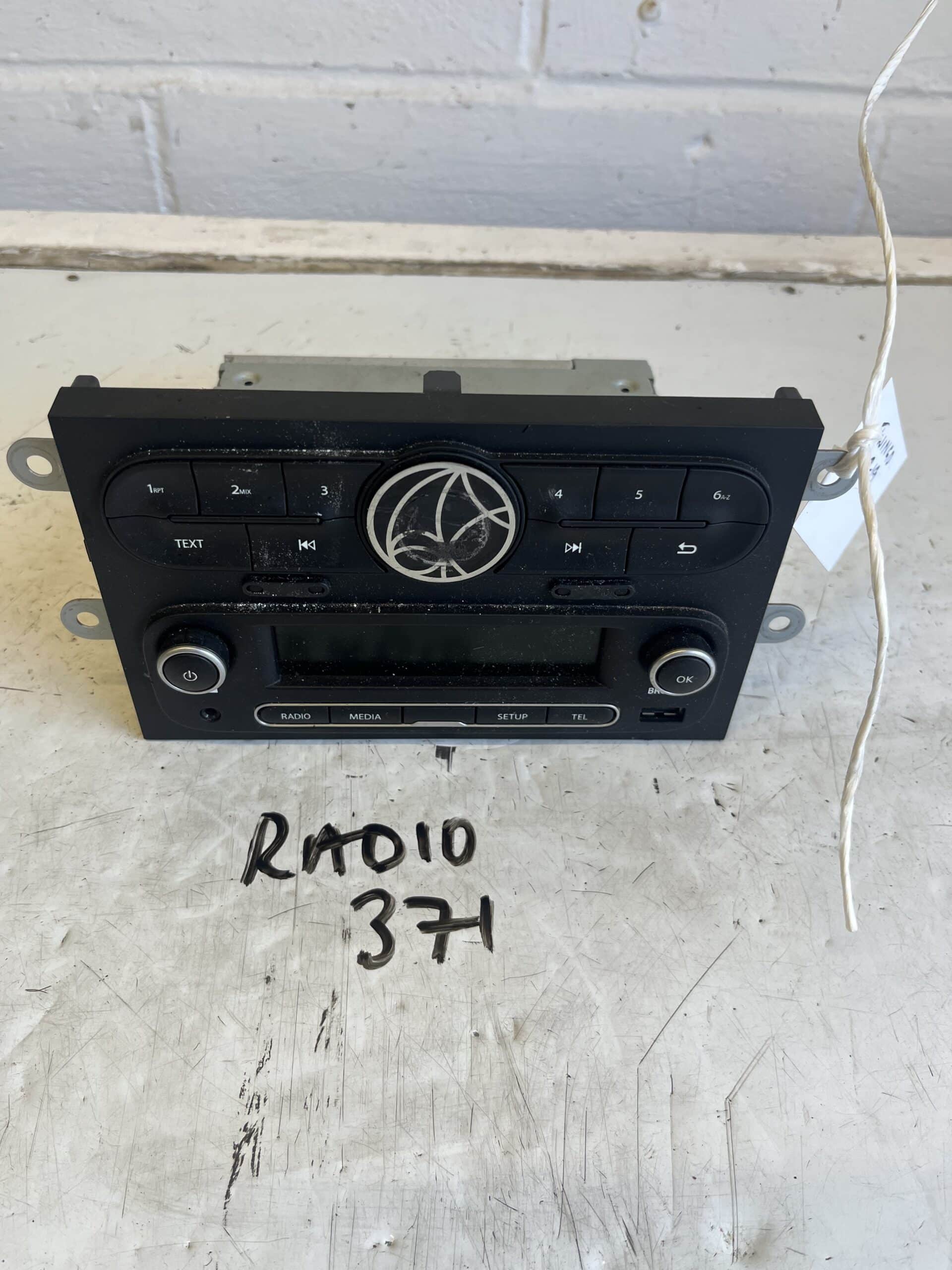 Renault Twingo 2013-2019 Radio / Head Unit – 281156611R