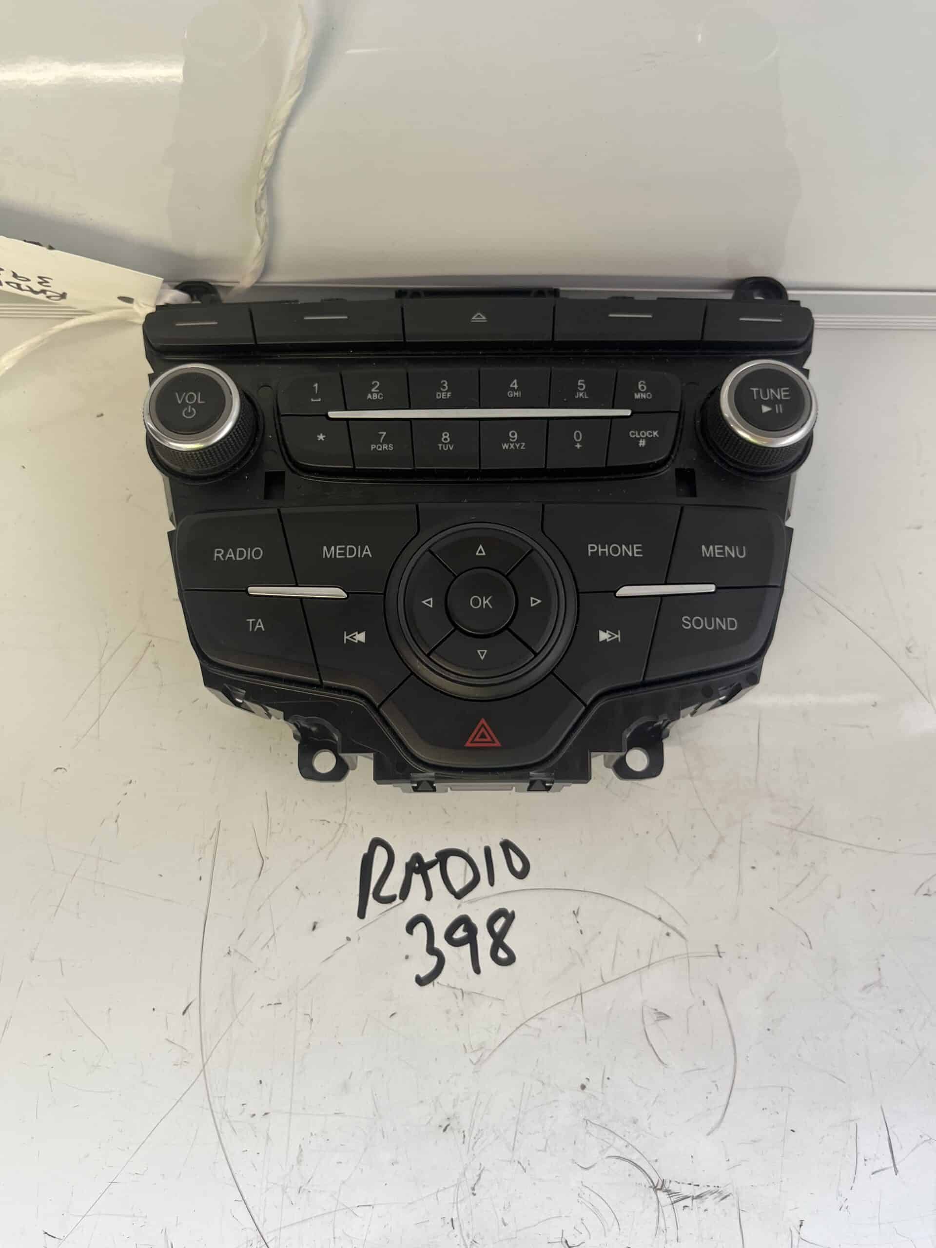 Ford Focus 2011-2018 Radio / CD Control Panel – F1ET18K811BC