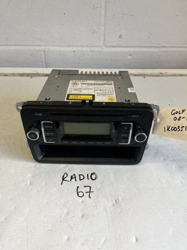 Volkswagen Golf 2008-2012 CD Radio Player – 1K0035156B