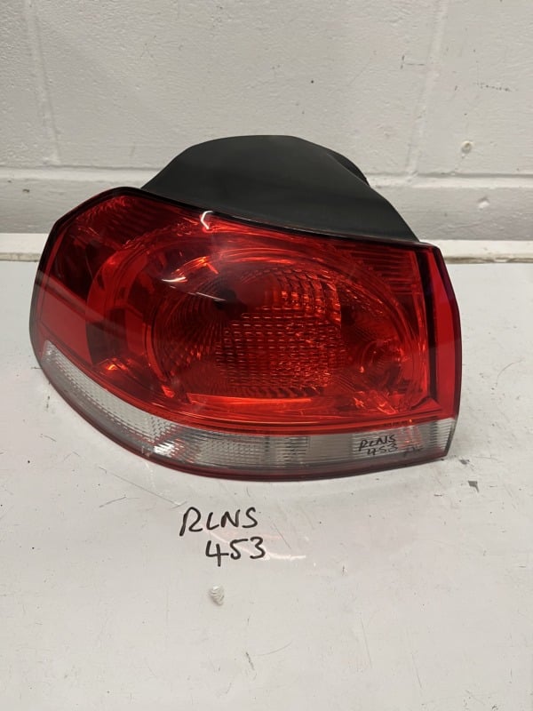 Volkswagen Golf 2008-2012 3 or 5 Door Hatchback Near Side Taillamp