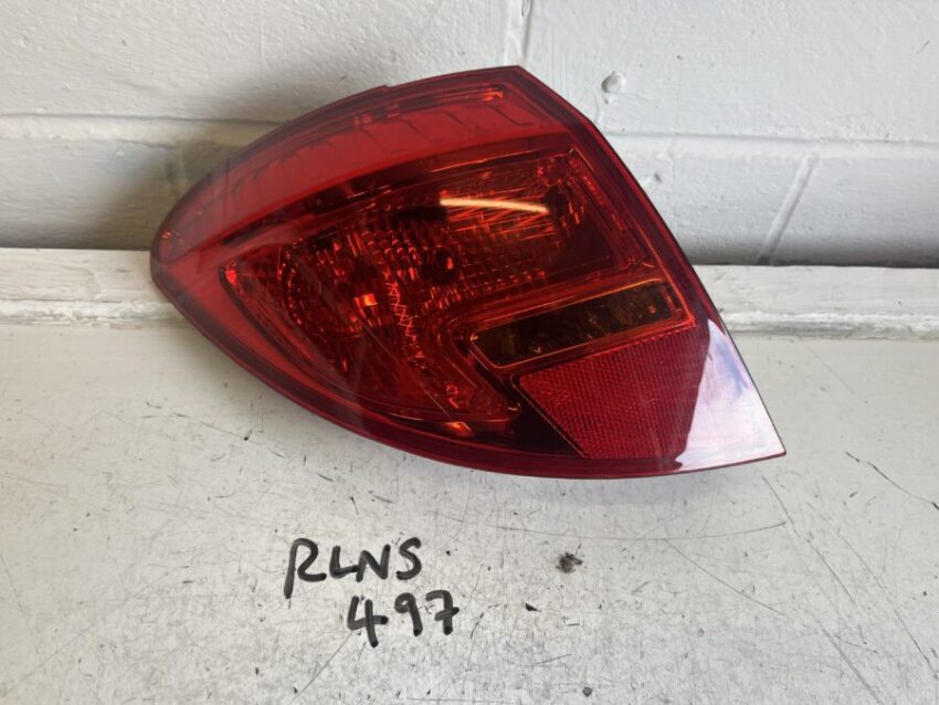 Vauxhall Meriva 2010-2014 Hatchback MPV Near Side Rear Taillamp