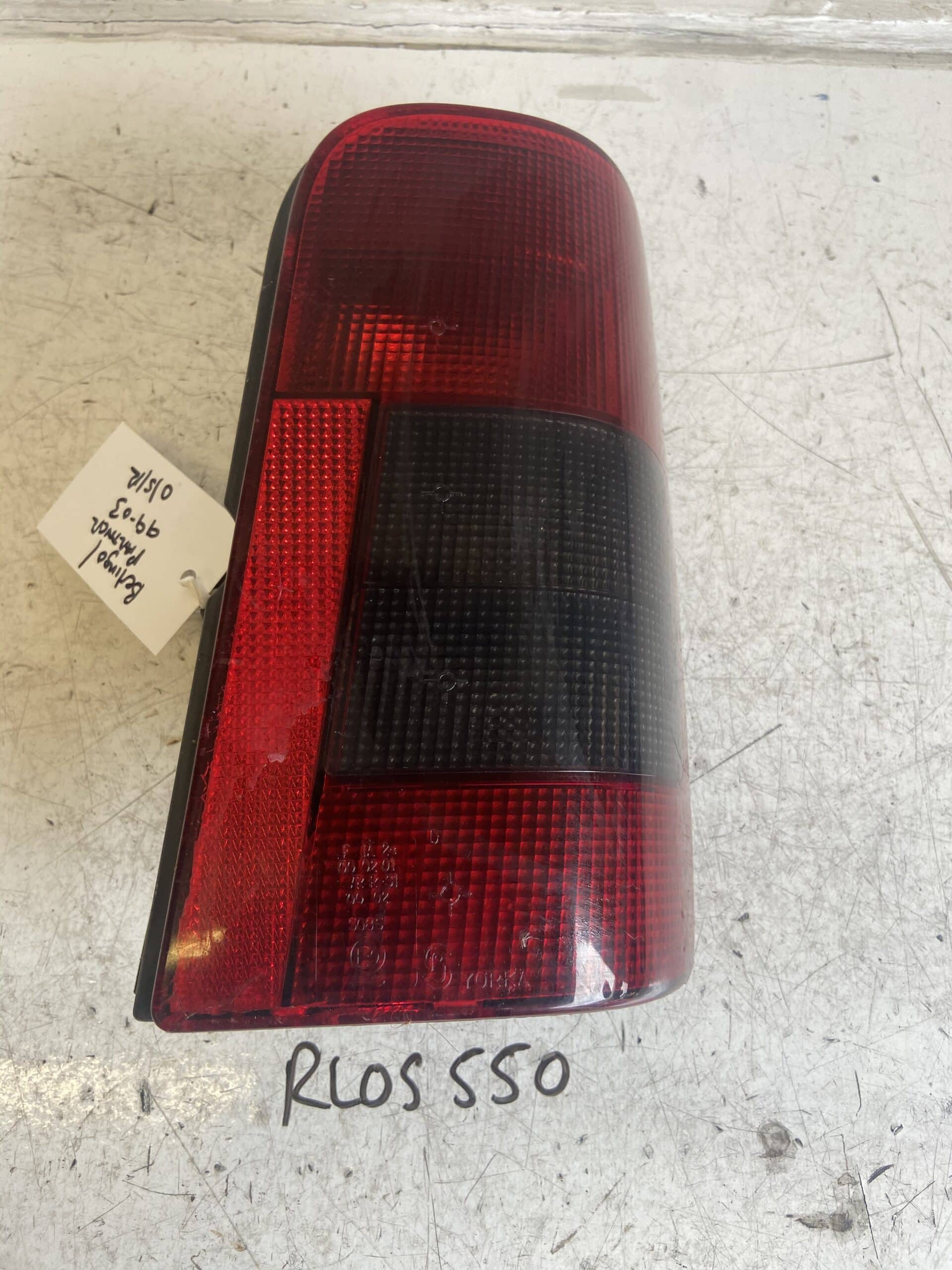 Citroen Berlingo / Peugeot Partner 1998-2003 Van Off Side Taillamp