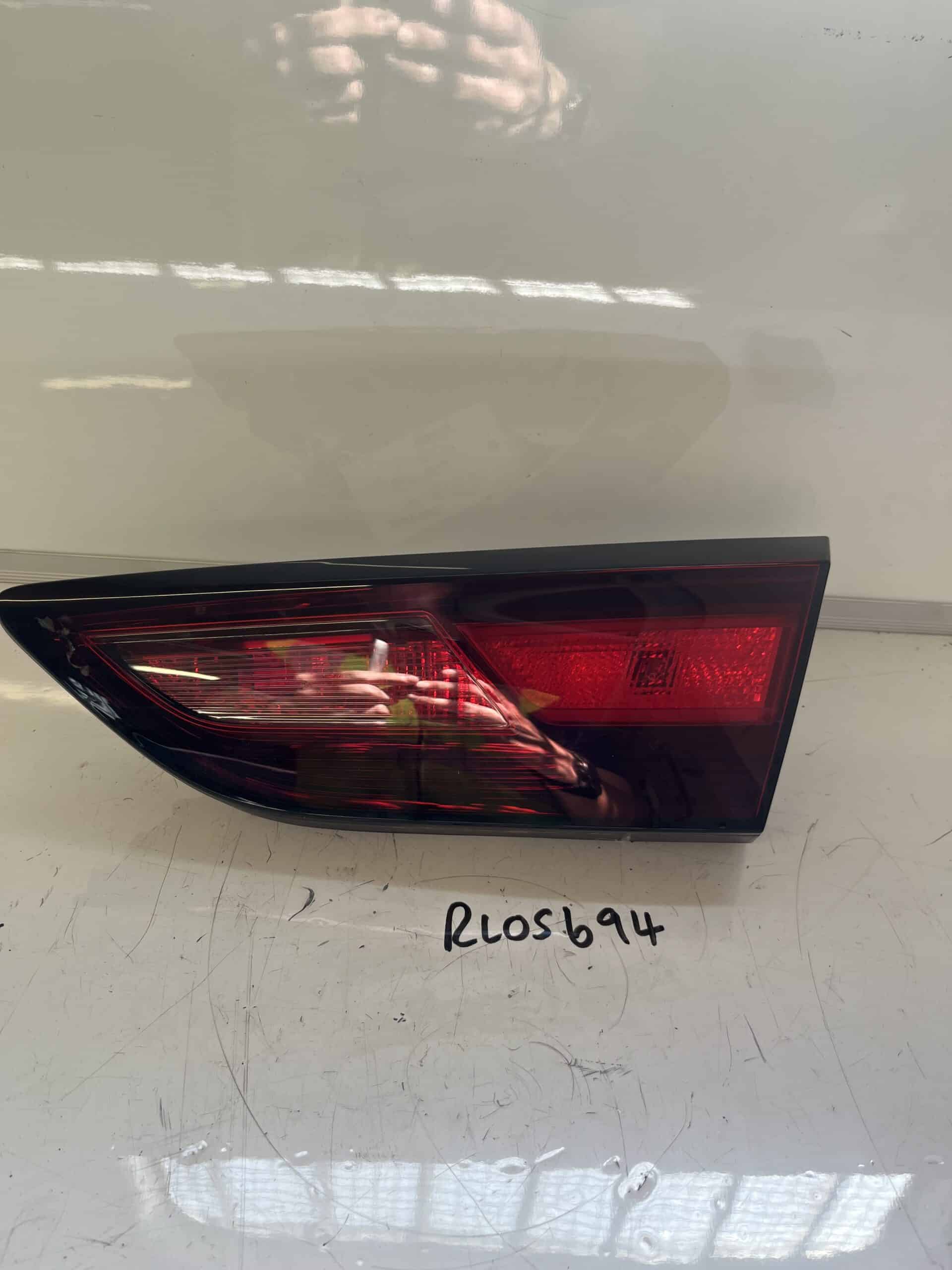 Vauxhall Astra 2015-2021 5 Door Hatchback Off Side Taillamp From Tailgate – 39032993