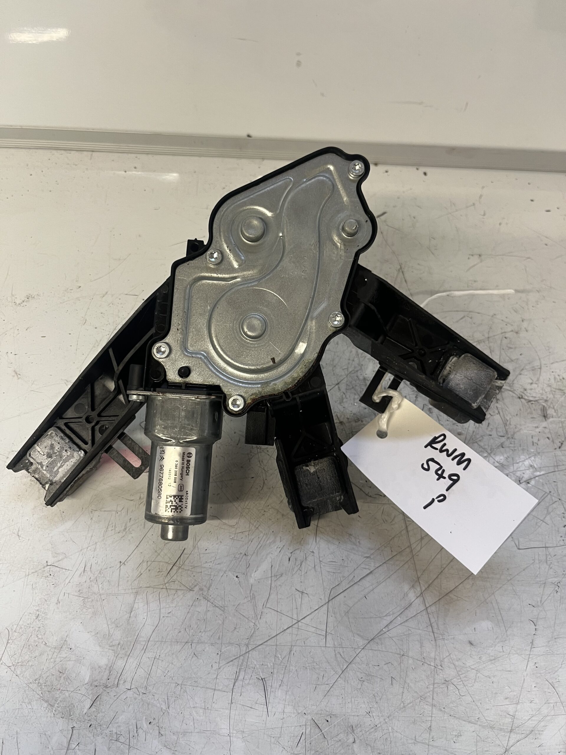Peugeot 308 / C4 Picasso 2013-2021 Hatchback Rear Wiper Motor – 9677680580