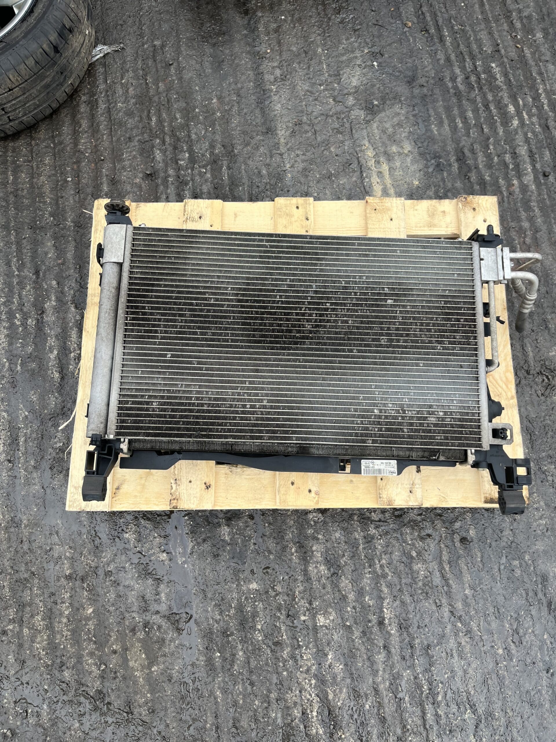 Vauxhall Corsa 2014-2019 1.2 / 1.4 Petrol Radiator Pack With AC – No Fan