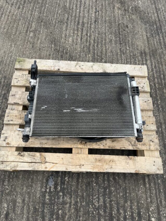 Ford Focus 2011-2015 1.0 Petrol Radiator Pack With Fan – AC ( See Picture To Match )