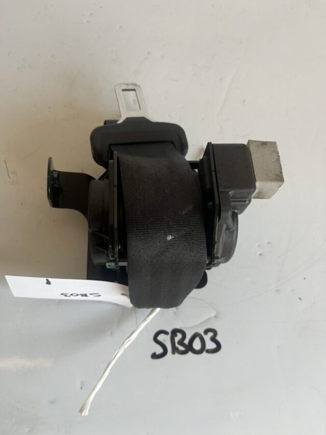 Hyundai i30 / Kia Ceed 2012-2017 5 Door Hatchback Off Side Rear Seatbelt – 89820-A6000