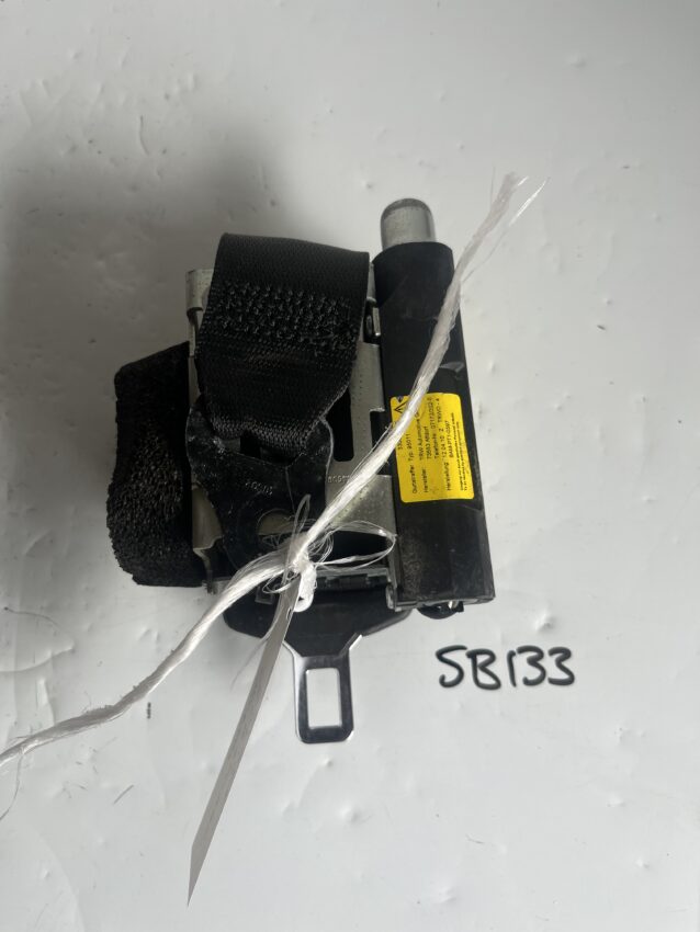 Mercedes C Class 2007-2012 5 Door Saloon Near Side Rear Seatbelt – 33060586D