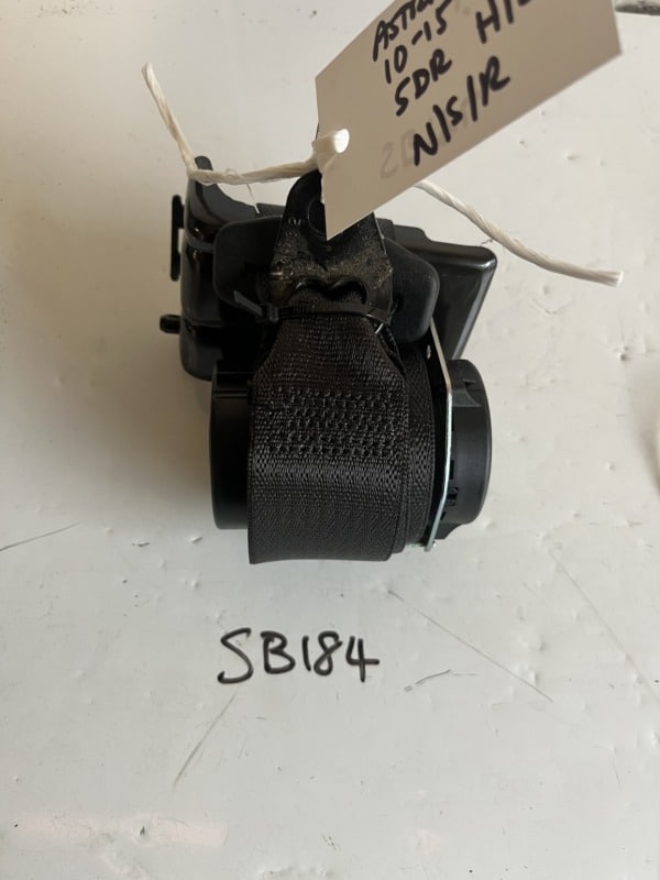 Vauxhall Astra 2010-2015 5 Door Hatchback Near Side Rear Seatbelt – 13380210