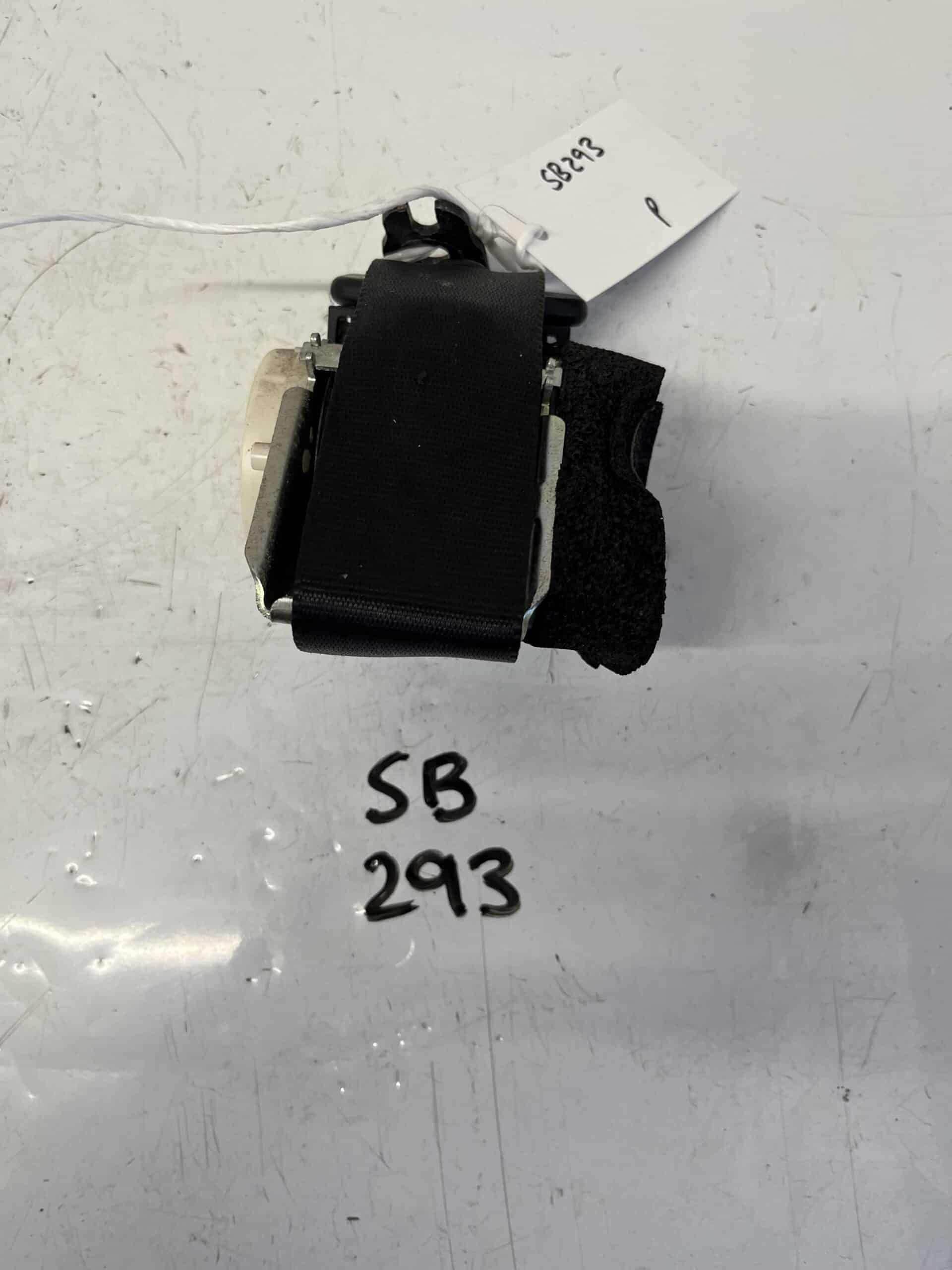 Ford Kuga 2008-2012 5 Door Hatchback / 4×4 Near Side Rear Seatbelt