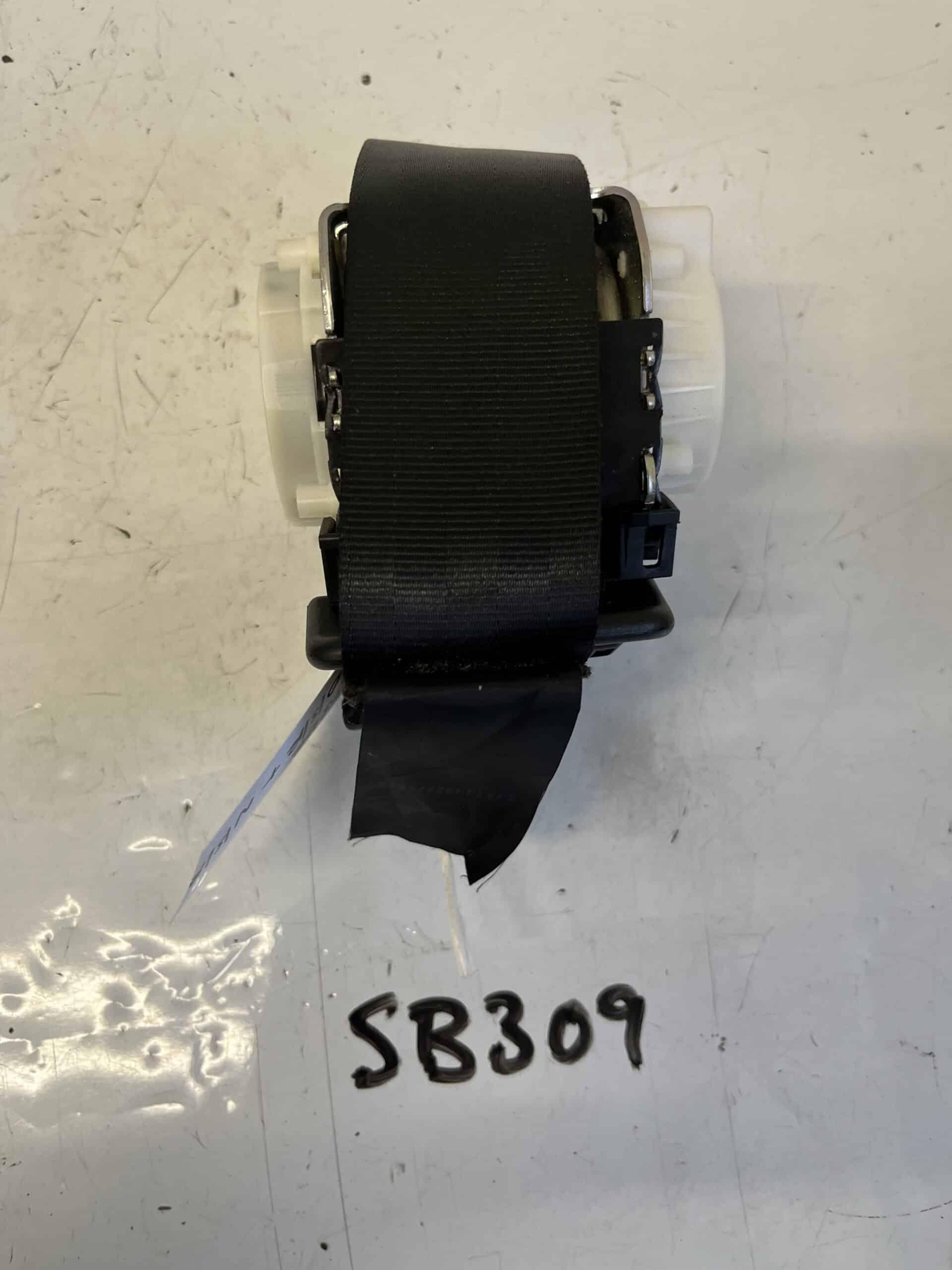 Citroen DS3 2009-2018 3 Door Hatchback Off Side And Near Side Rear Seatbelt ( Universal Fits Both Sides ) – 96819581XX