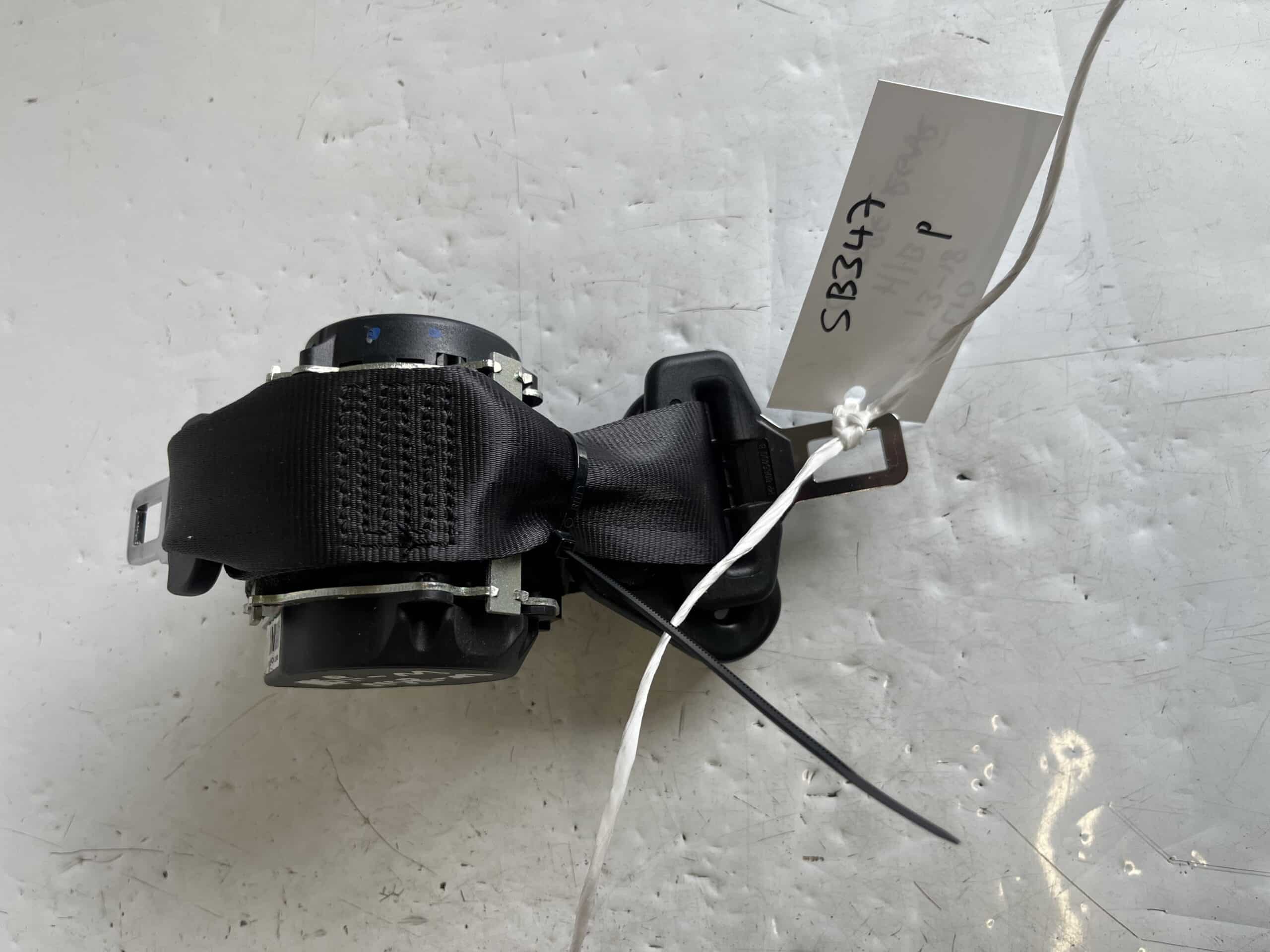 Renault Clio 2013-2018 3/5 Door Hatchback Centre Rear Seatbelt – 888503110R