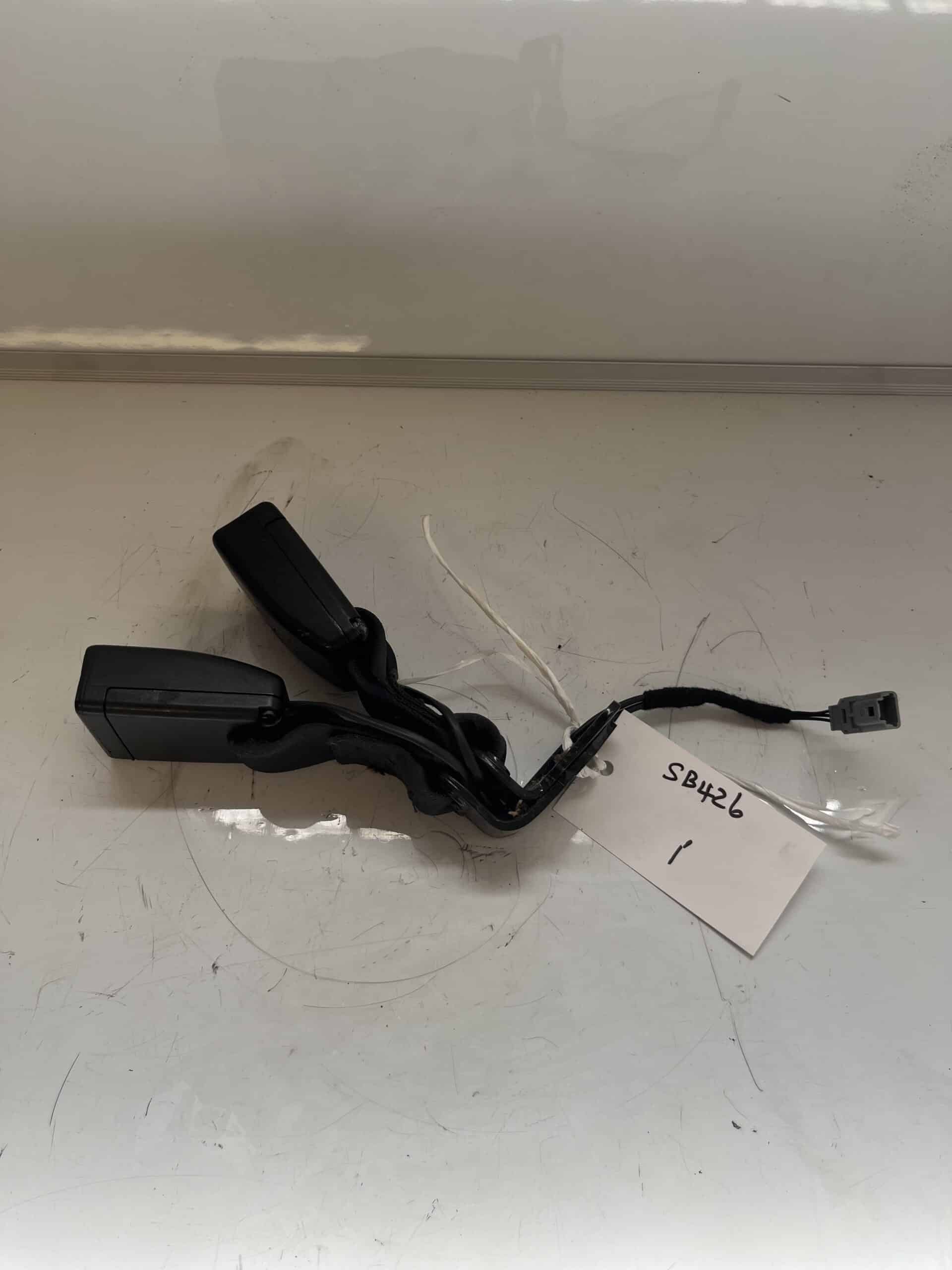 Renault Clio 2013-2018 MK4 Near Side Rear Seatbelt Stalk / Anchor – 878176563R