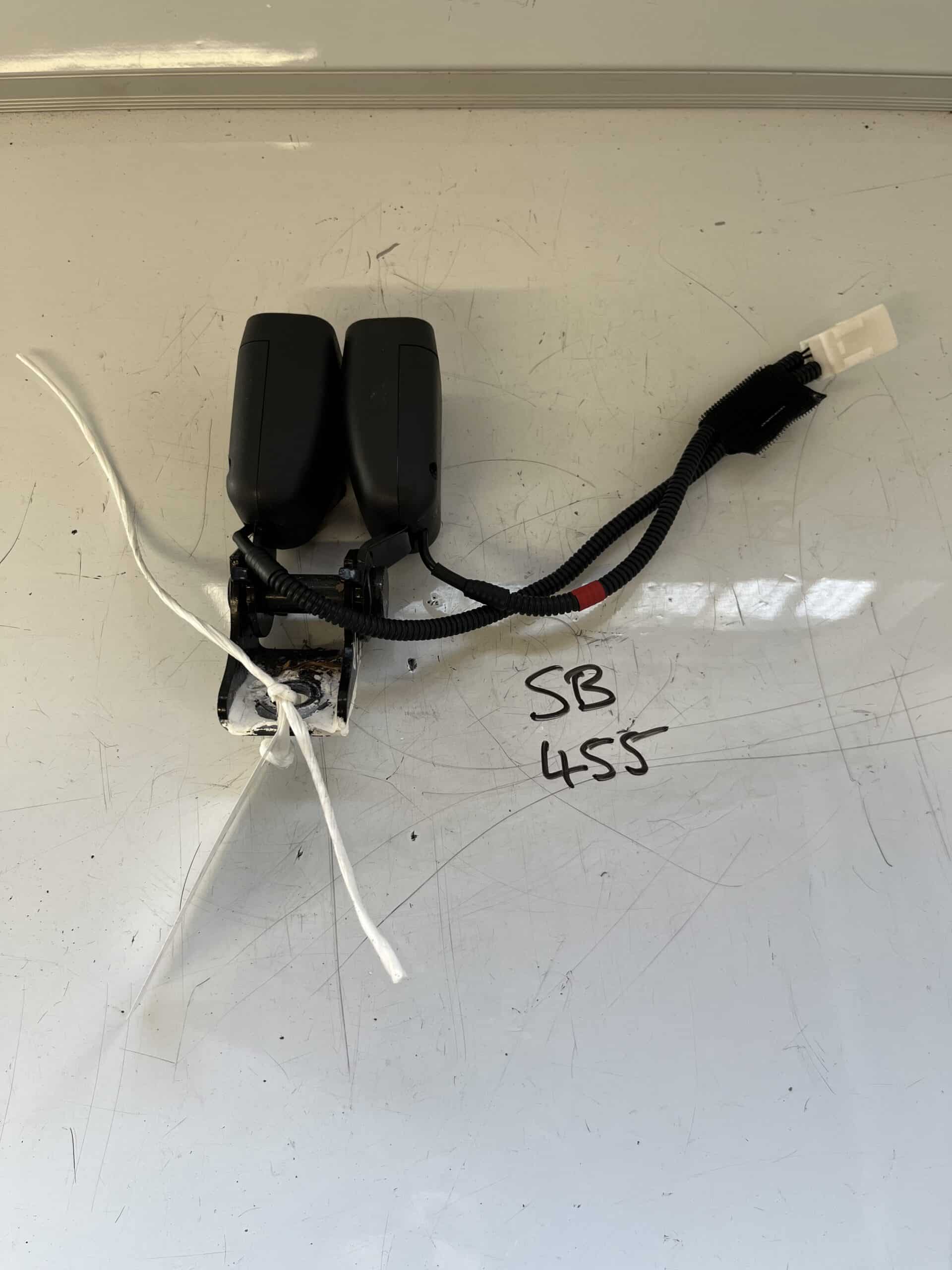 Kia Sportage 2010-2016 Near Side Rear Double Seatbelt Buckle / Anchor – 1K06897302