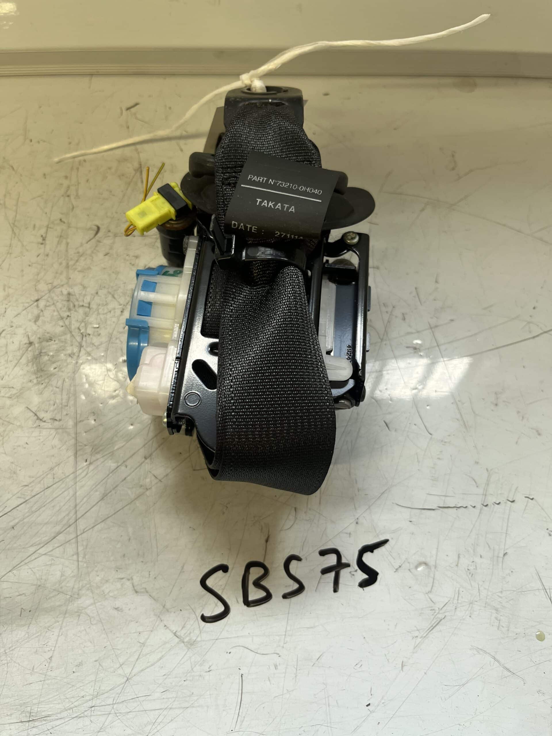 Citroen C1 / Peugeot 108 2014-2021 5 Door Hatchback Off Side Front Seatbelt – 73210-0H040