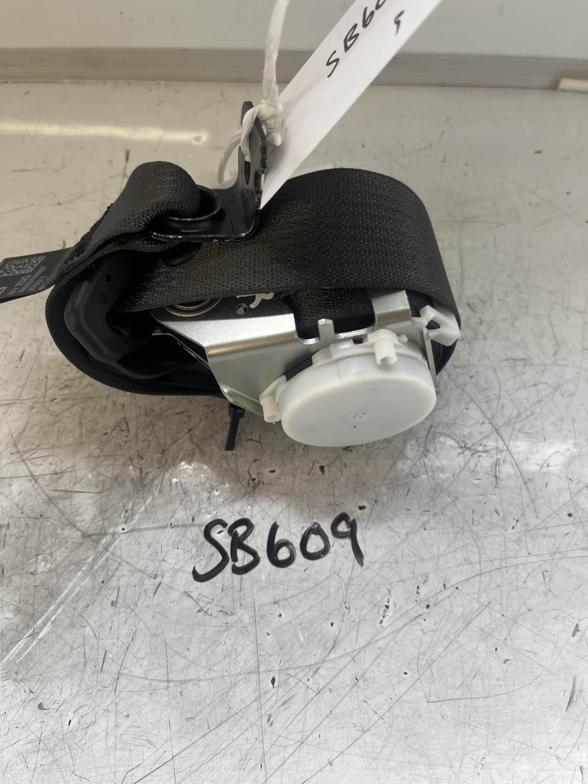 Vauxhall Adam 2013-2017 3 Door Hatchback Near Side Rear Seatbelt – 39177525