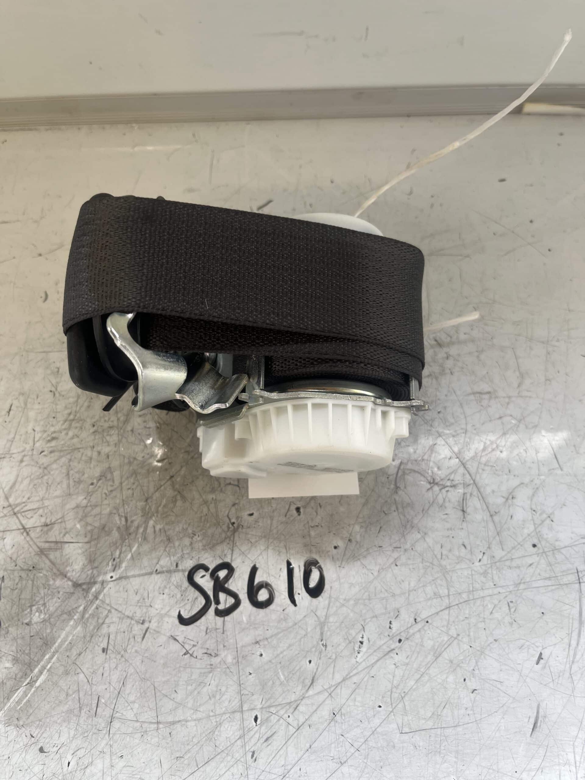 Vauxhall Adam 2013-2017 3 Door Hatchback Near Side Front Seatbelt – 13405566