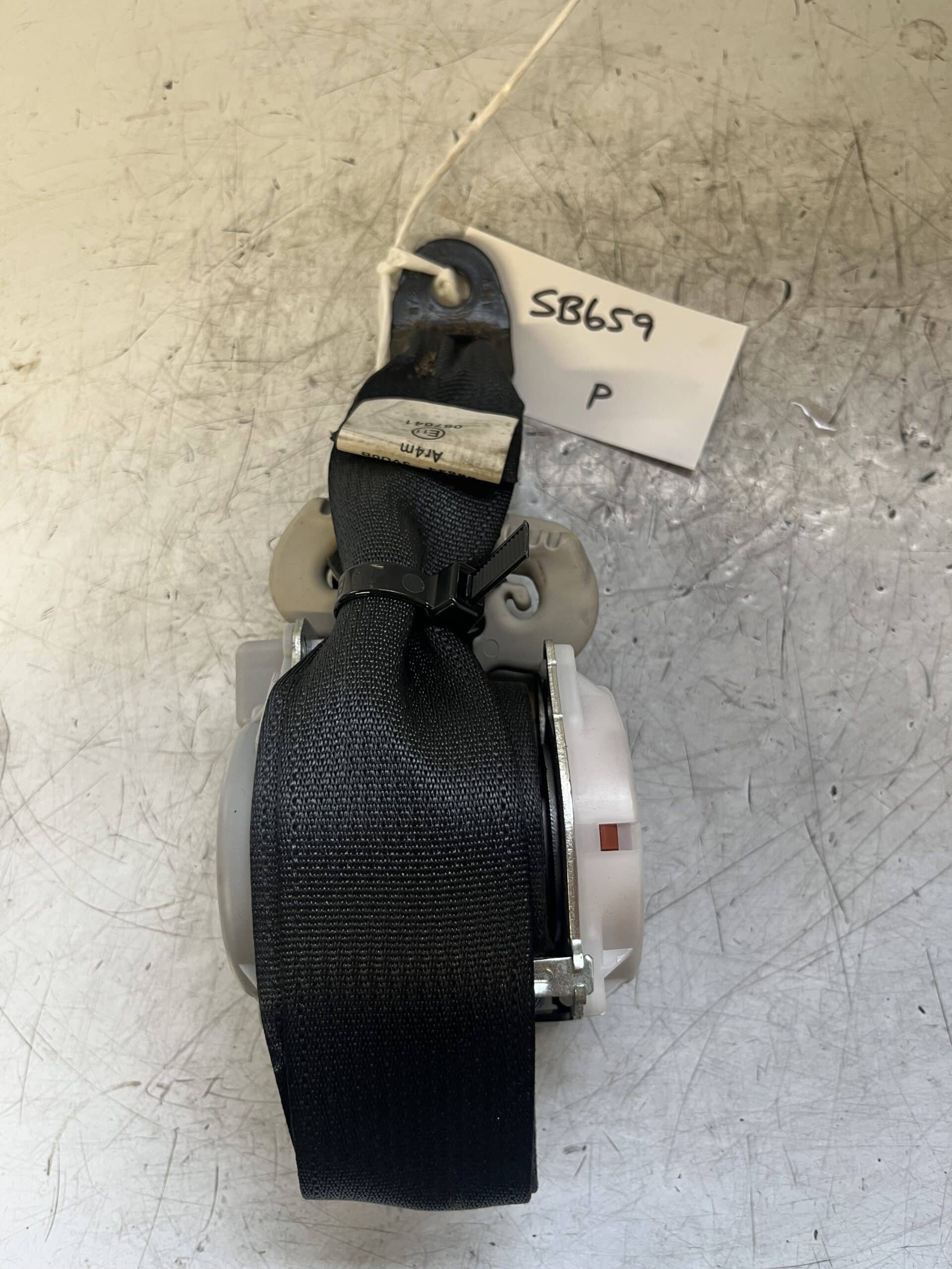 Nissan Note 2013-2017 5 Door Hatchback Off Side Rear Seatbelt – 888443VU0B