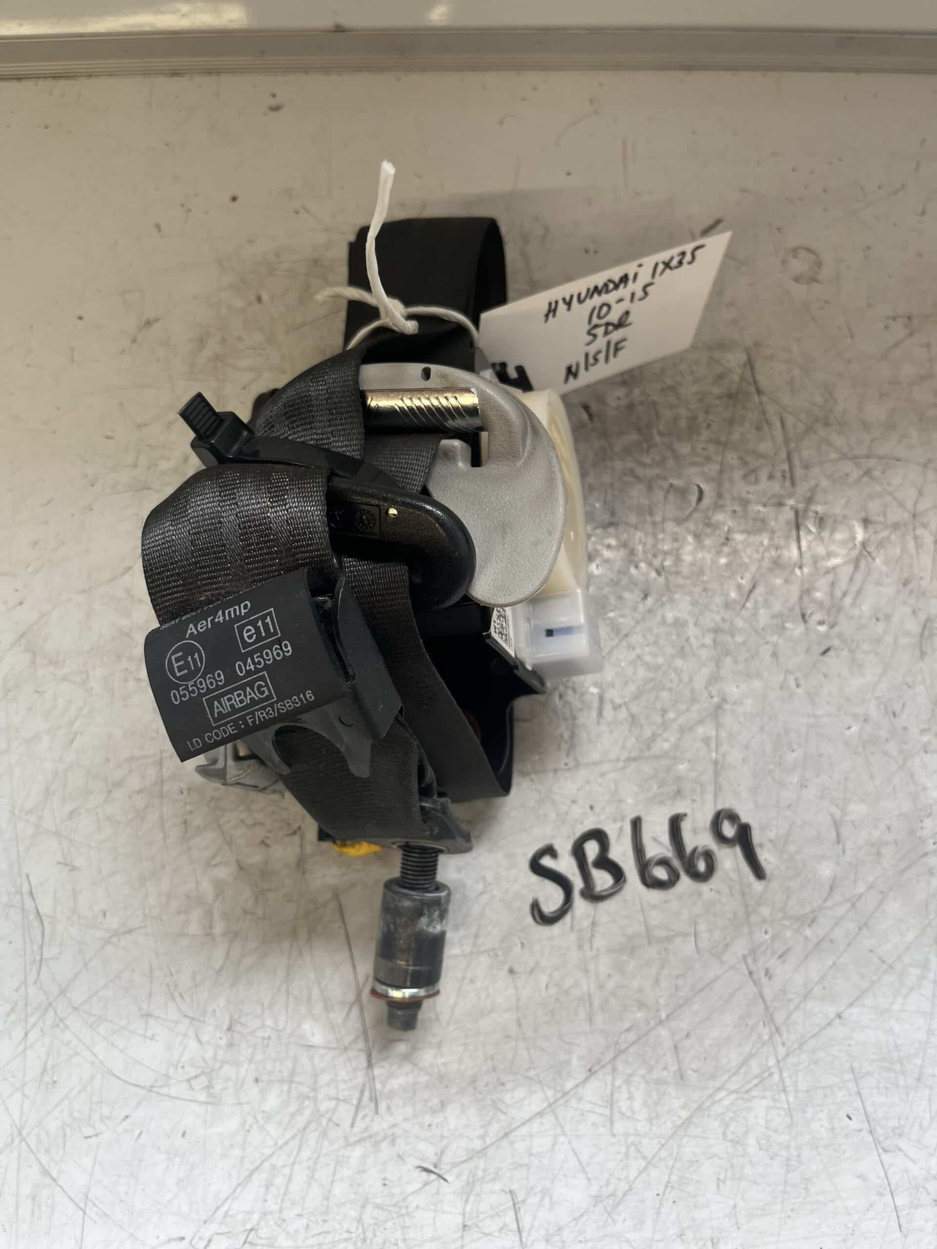 Hyundai ix35 2010-2015 5 Door Near Side Front Seatbelt – 88810-2Y2109P