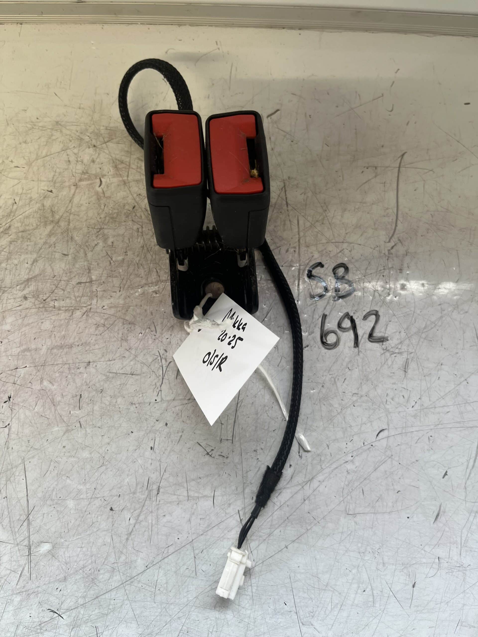 Vauxhall Mokka 2020-2025 Off Side Rear Double Seatbelt Anchor – 34329079B