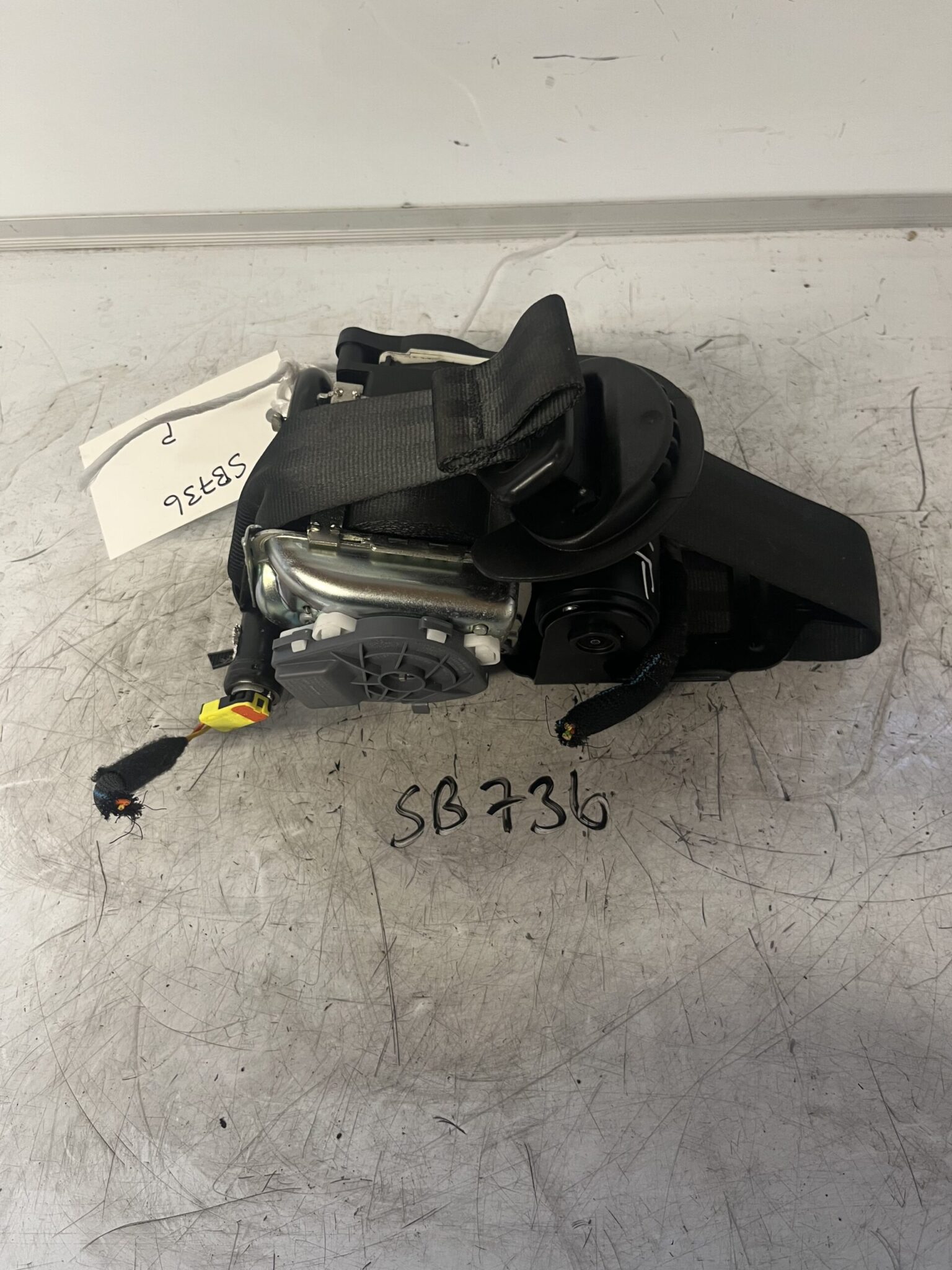 Citroen C4 Picasso 2013-2018 5 Door MPV Near Side Front Seatbelt – 624989000
