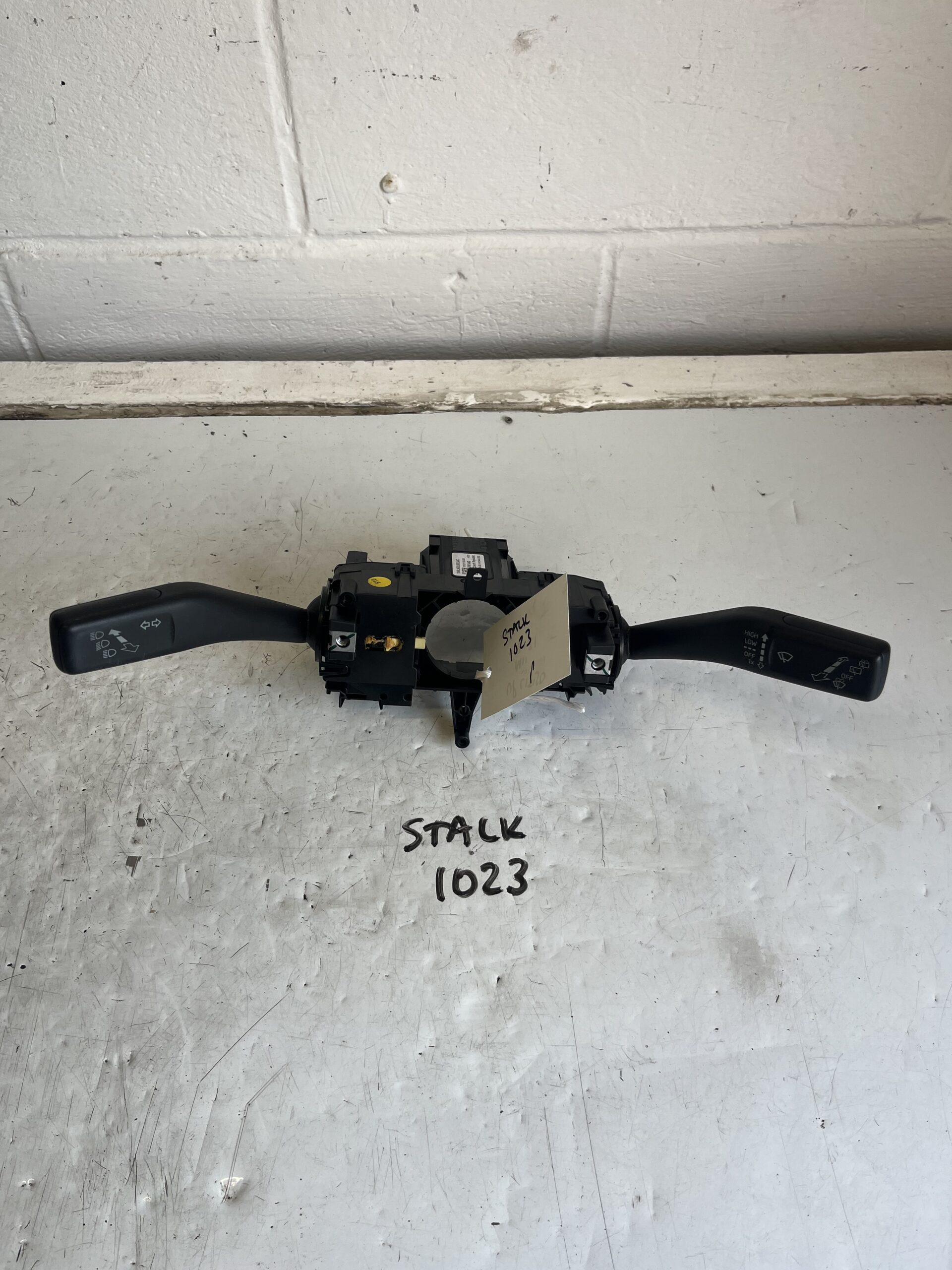 Volkswagen Up / Skoda Citigo Seat Mii 2012-2021 Combined Stalk Unit – 1S0.953.503.AC