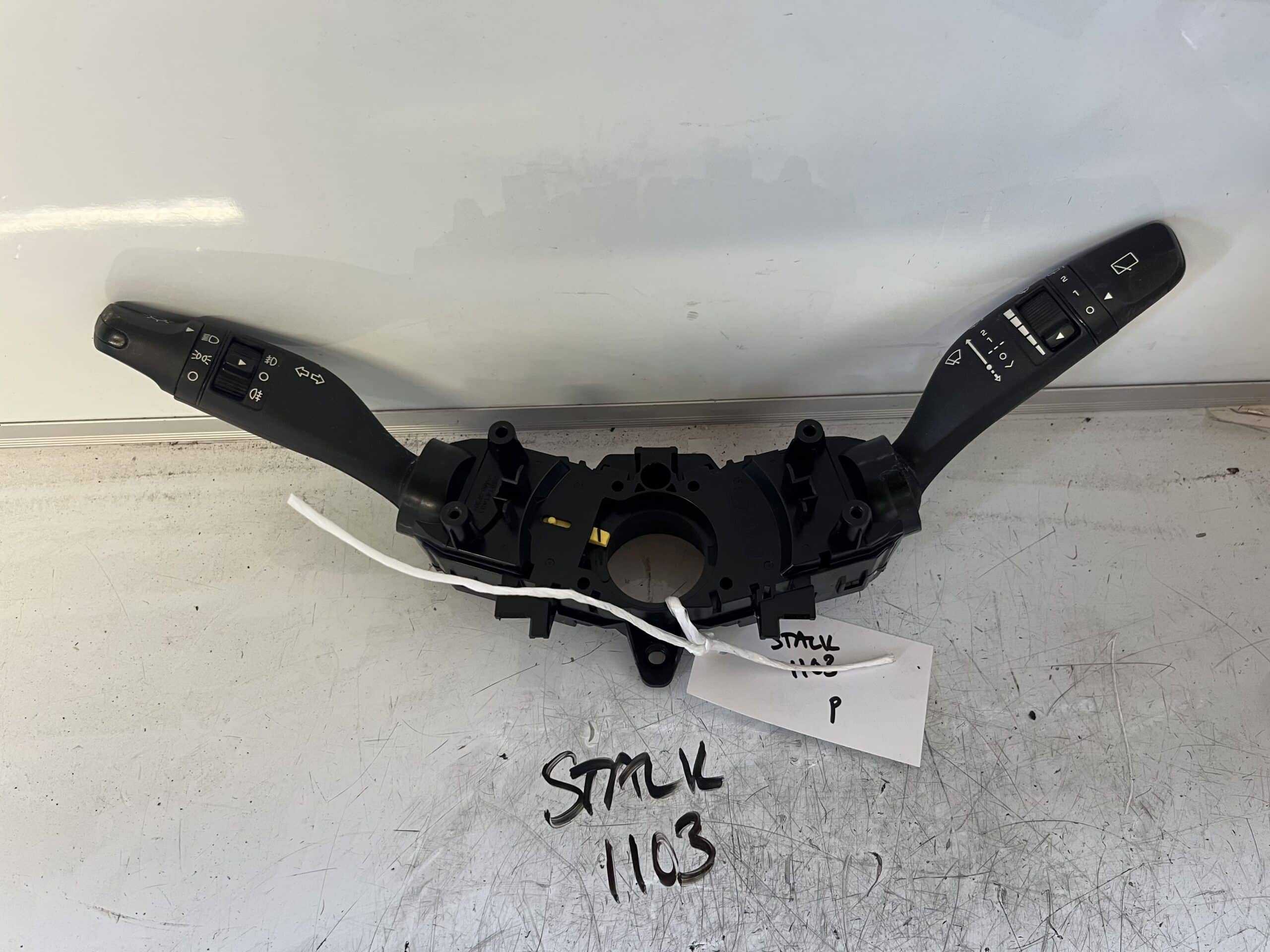 Hyundai i20 2014-2020 Combined Stalk Unit – 299141431 / 299141440