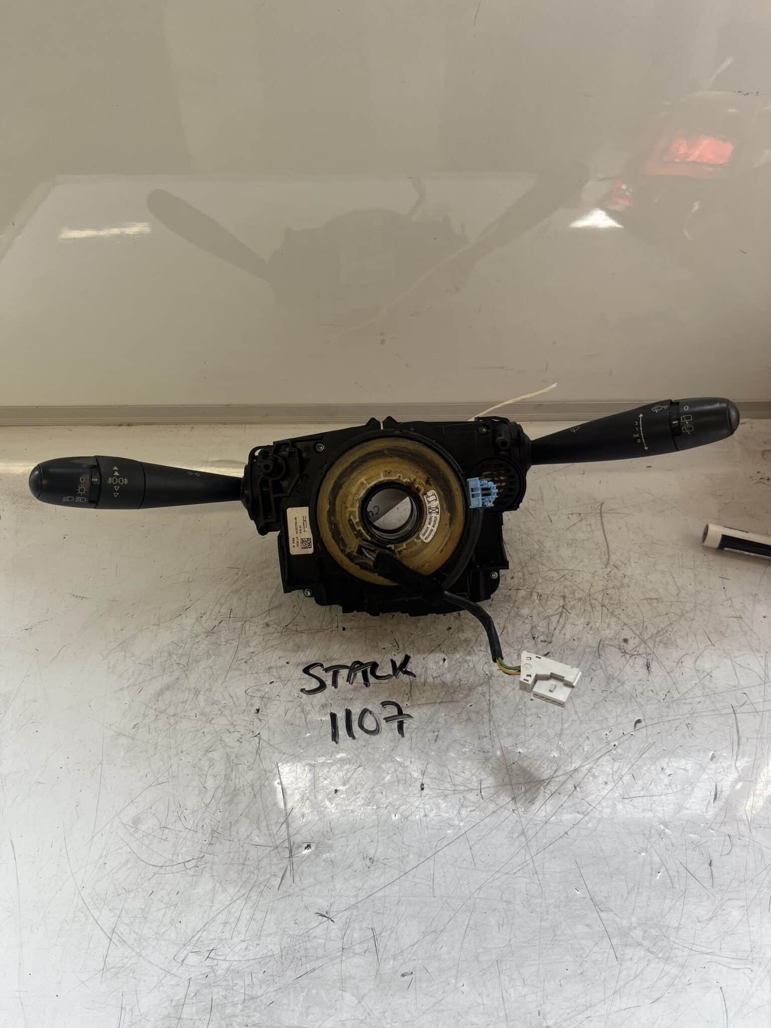 Citroen C4 2010-2015 Combined Stalk Unit – 98000238ZD