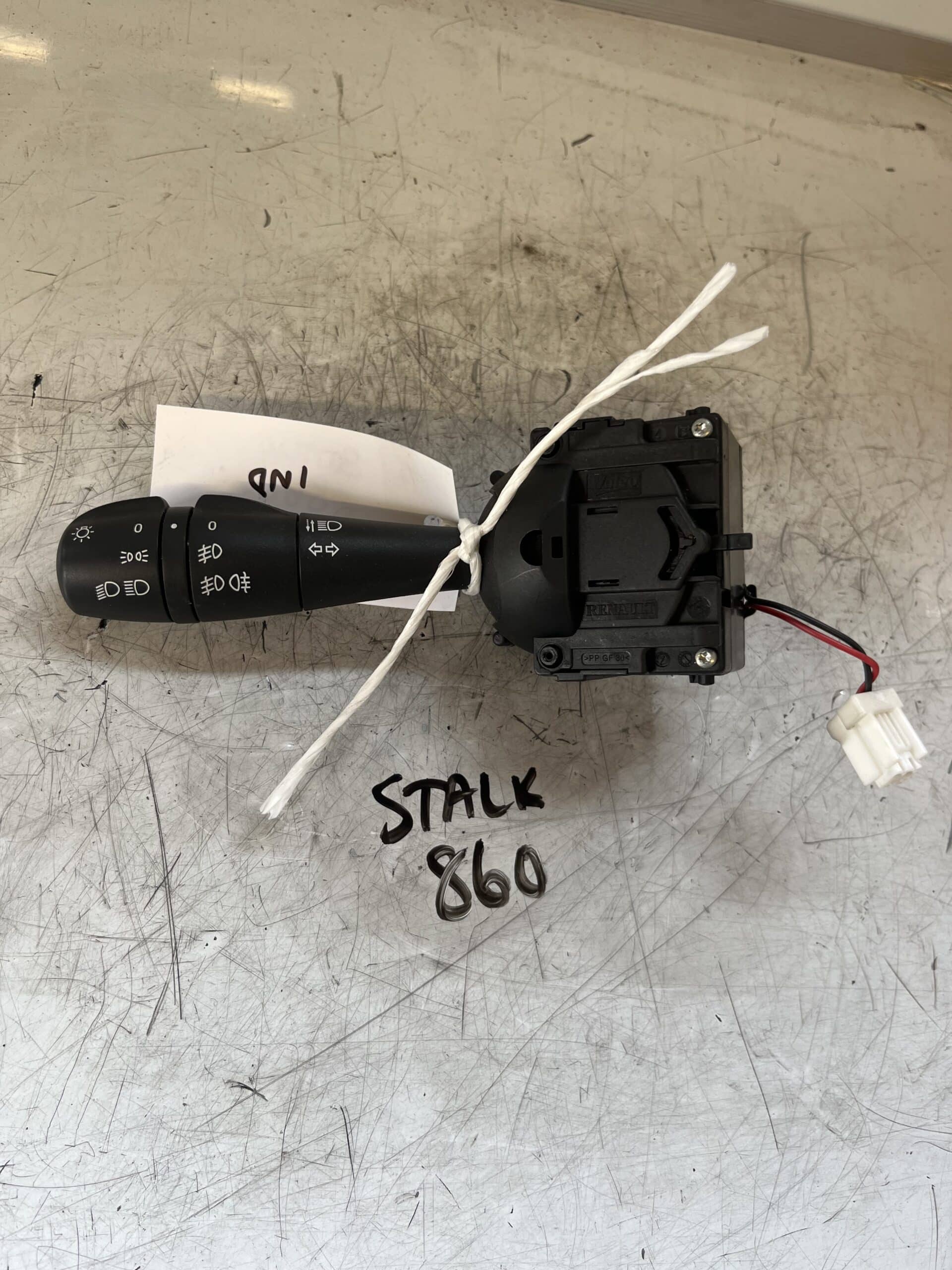 Renault Clio 2013-2018 Hatchback Indicator Stalk – 255671163R