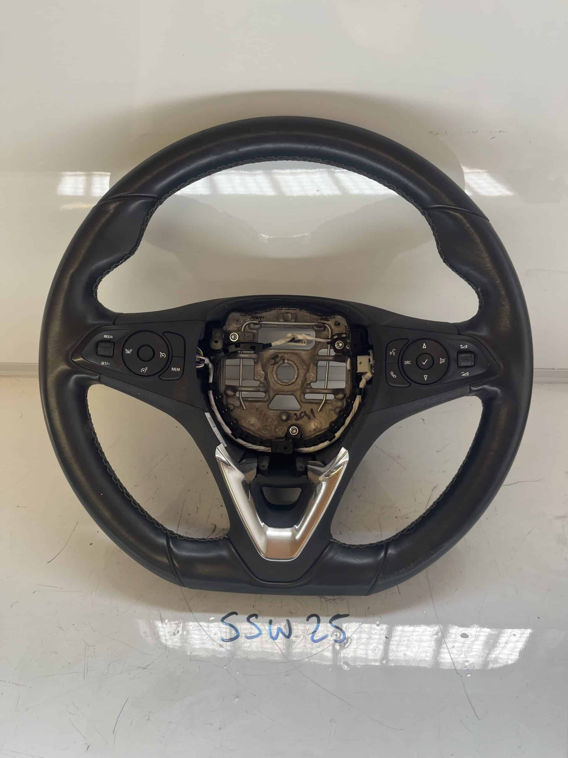 Vauxhall Corsa 2019-2024 Steering Wheel – 39196701