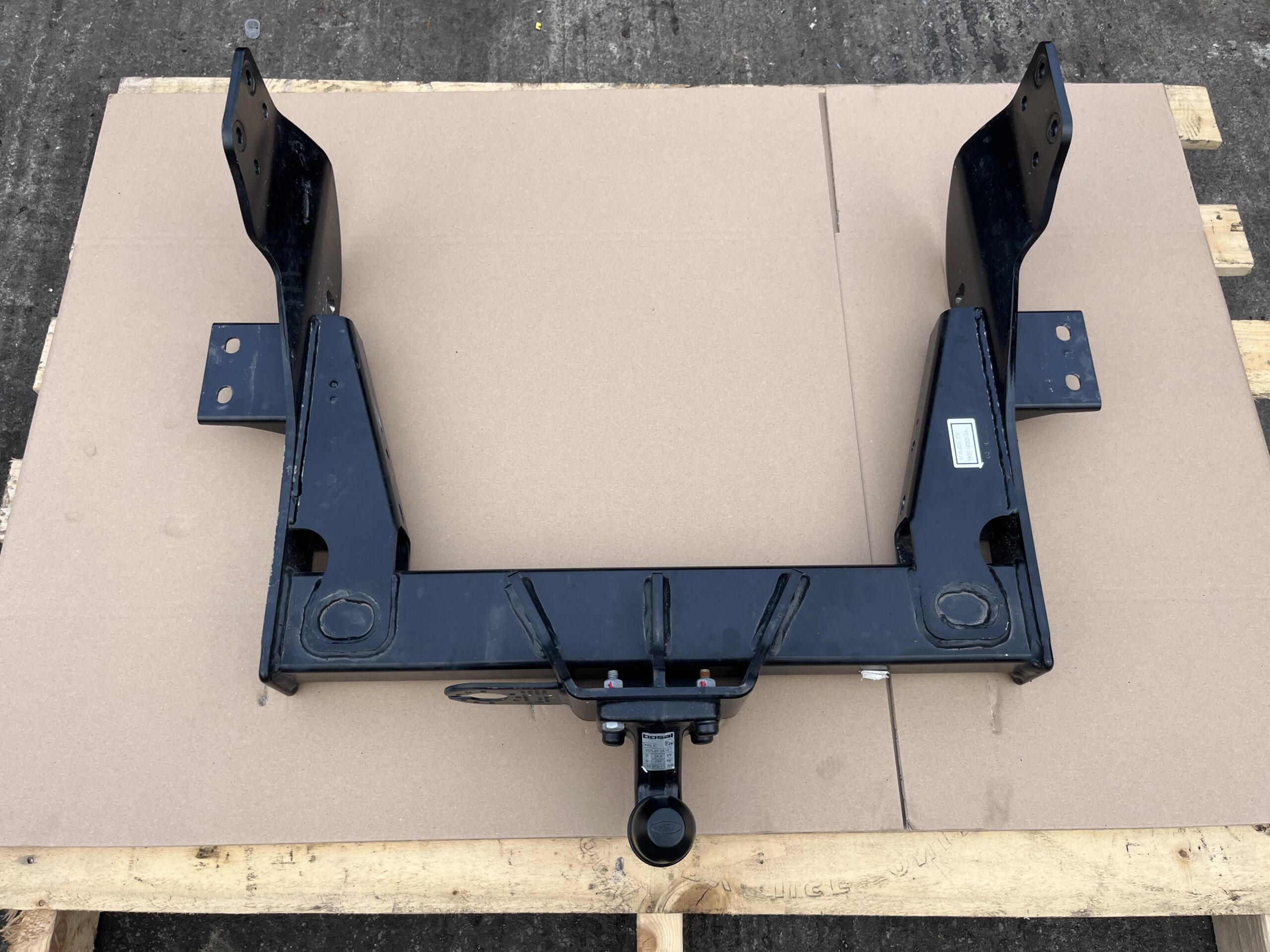 Ford Transit Van 2014> MK8 / MK9 TTG / TTS Towbar / Bracket – MK31 19D250 GA