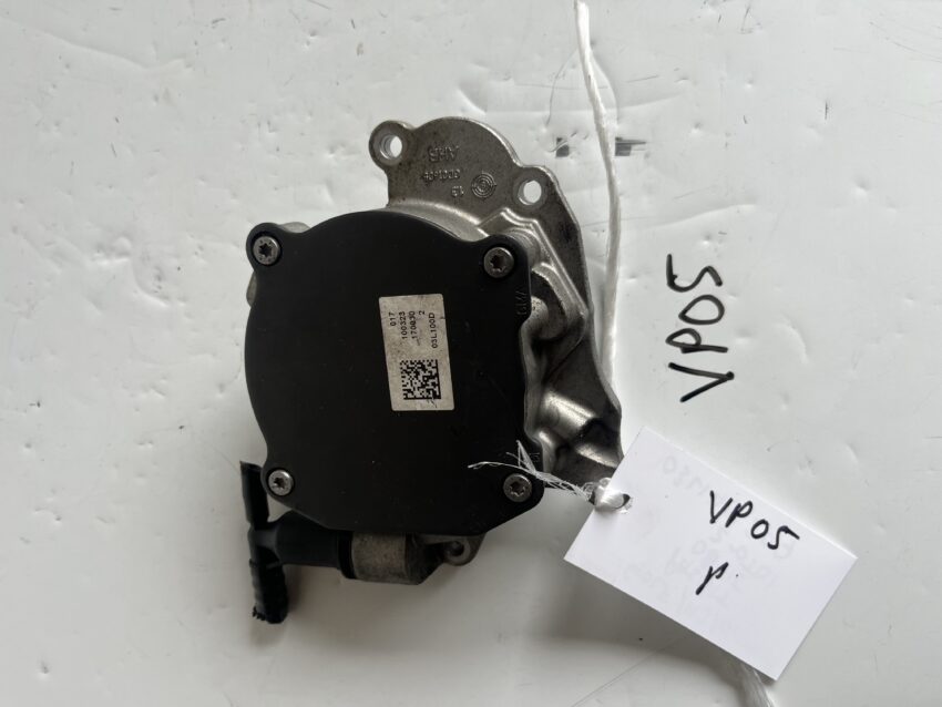 Volkswagen / Skoda / Seat / Audi 2008-2017 2.0 Diesel ( CFFB Engine ) Vacuum Pump – 03L145207