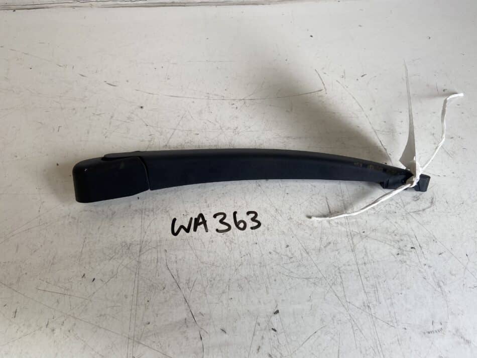 1908779 Ford Fiesta 2008-2017 Hatchback Rear Wiper Arm | A1 All Cars