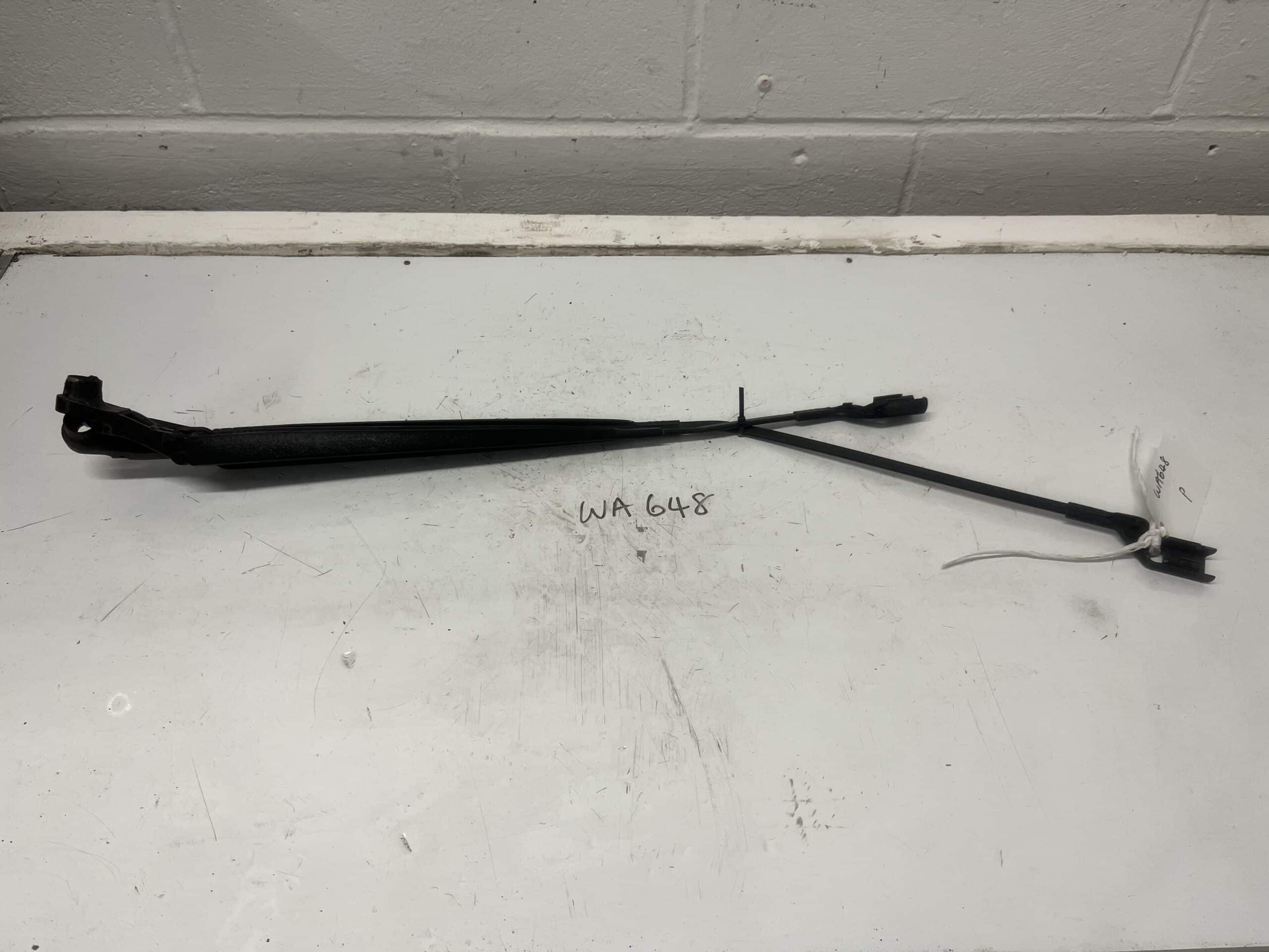 Vauxhall Mokka 2012-2019 Front Wiper Arms – Pair