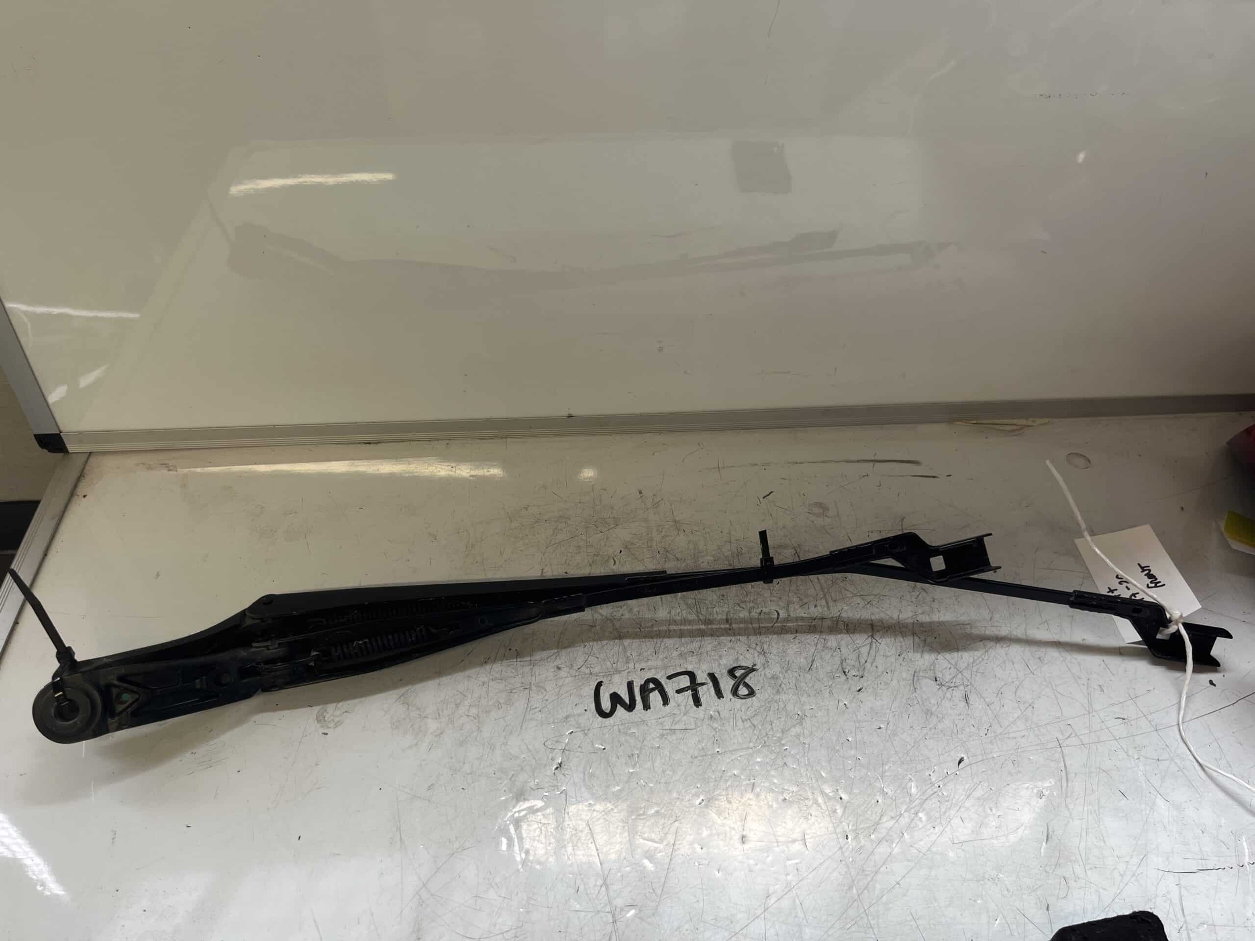 Ford KA+ 2017-2020 Front Wiper Arms – PAIR