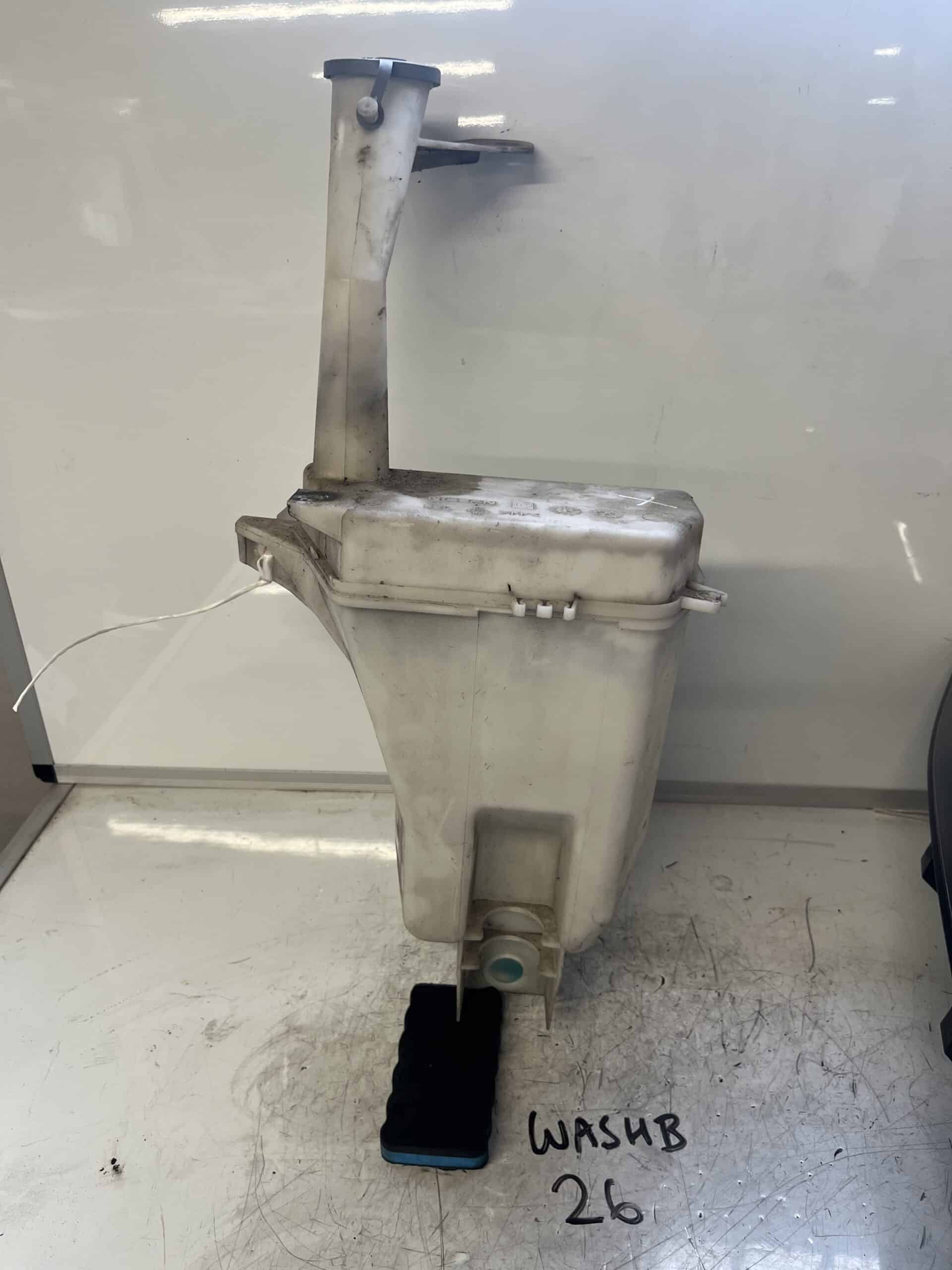 Nissan Note 2013-2017 MK2 Windscreen Washer Bottle