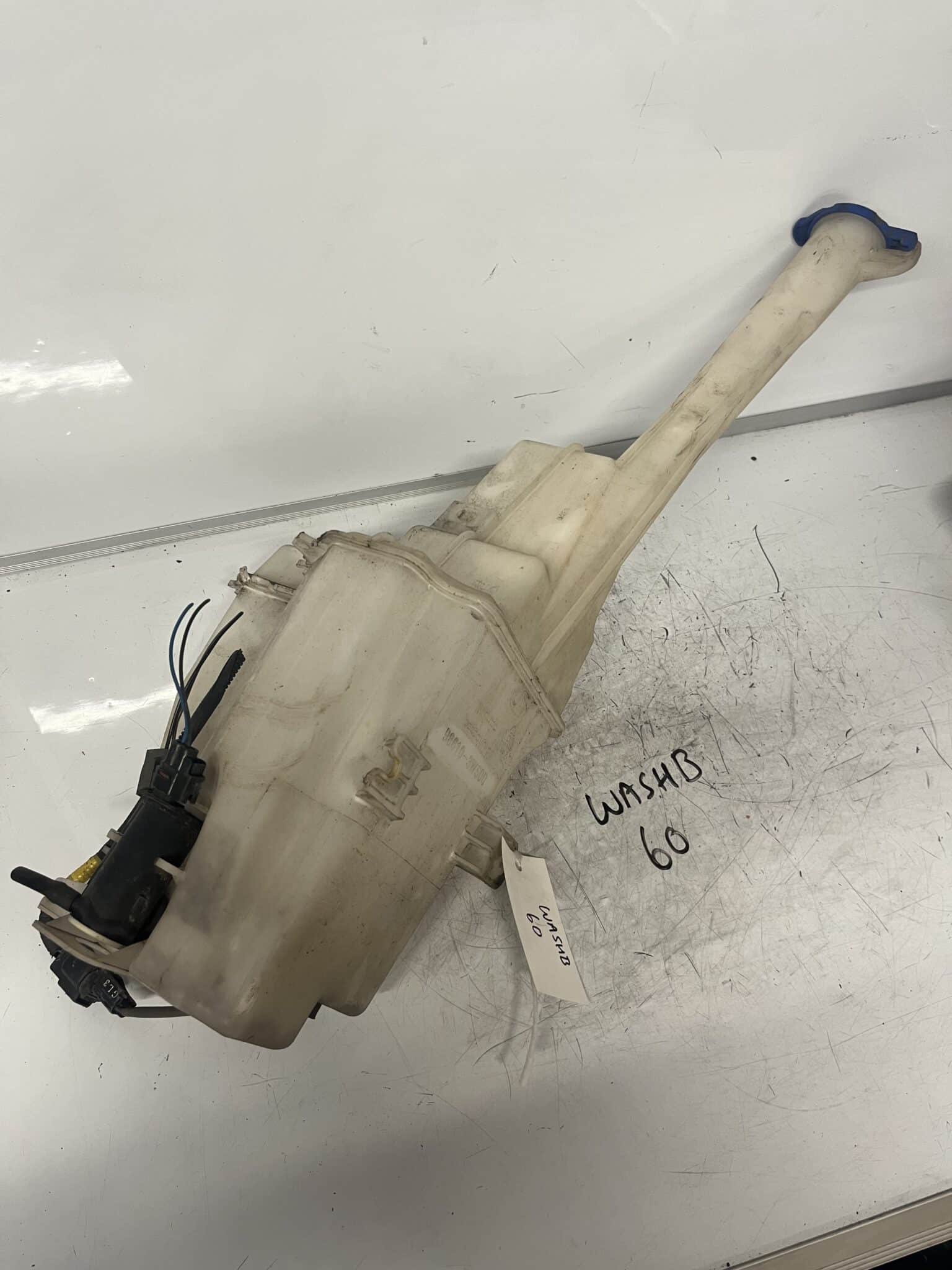 Kia Sportage 2010-2016 Windscreen Washer Bottle – 98610-3W500