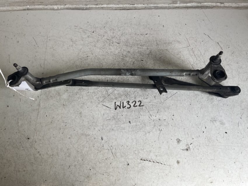 Volkswagen Passat 2010-2014 Front Wiper Linkage