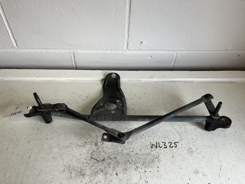 BMW X5 2000-2006 Front Wiper Linkage