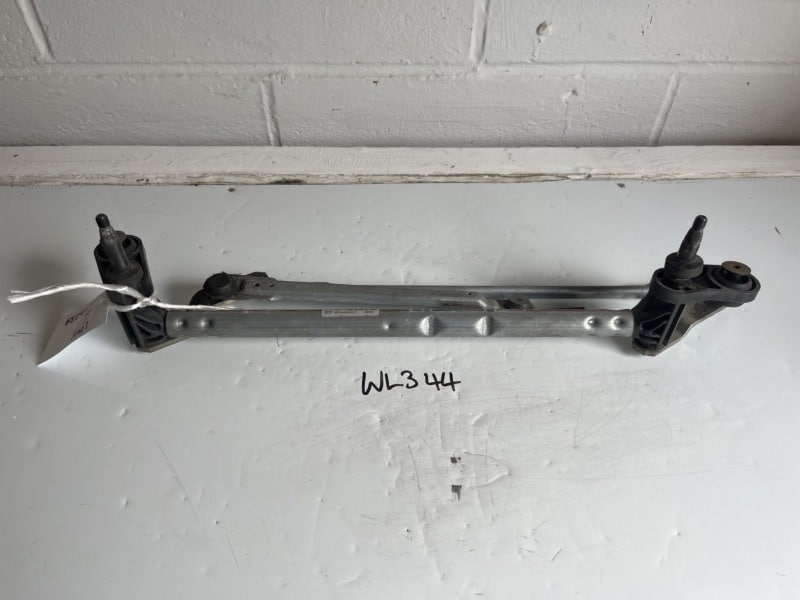 Seat Leon 2012-2020 Front Wiper Linkage – 5F2955023A