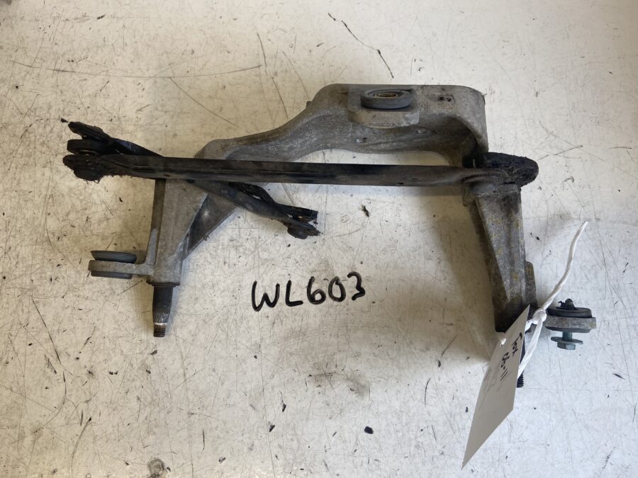Volkswagen Fox 2006-2011 Front Wiper Linkage