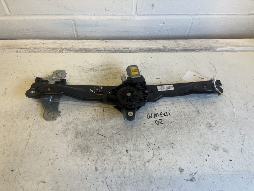 Nissan Qashqai 2013-2017 5 Door Near Side Front Electric Window Mechanism And Motor – 807014EA3D