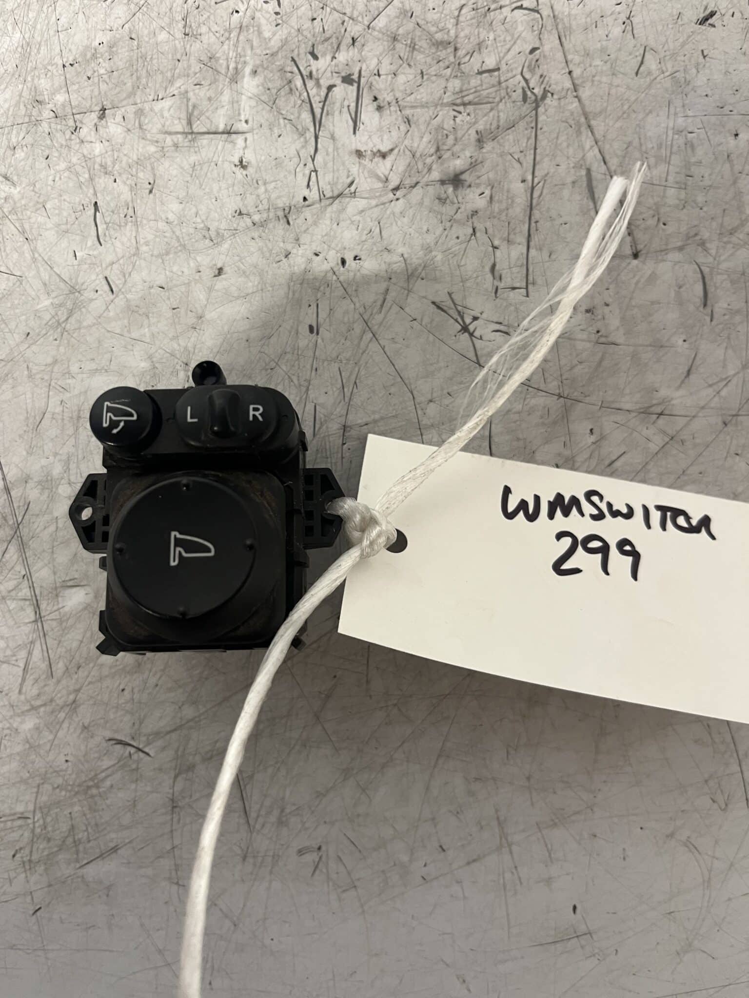 Honda Accord 2008-2012 Electric Door Mirror Switch – ( Power Fold Version )