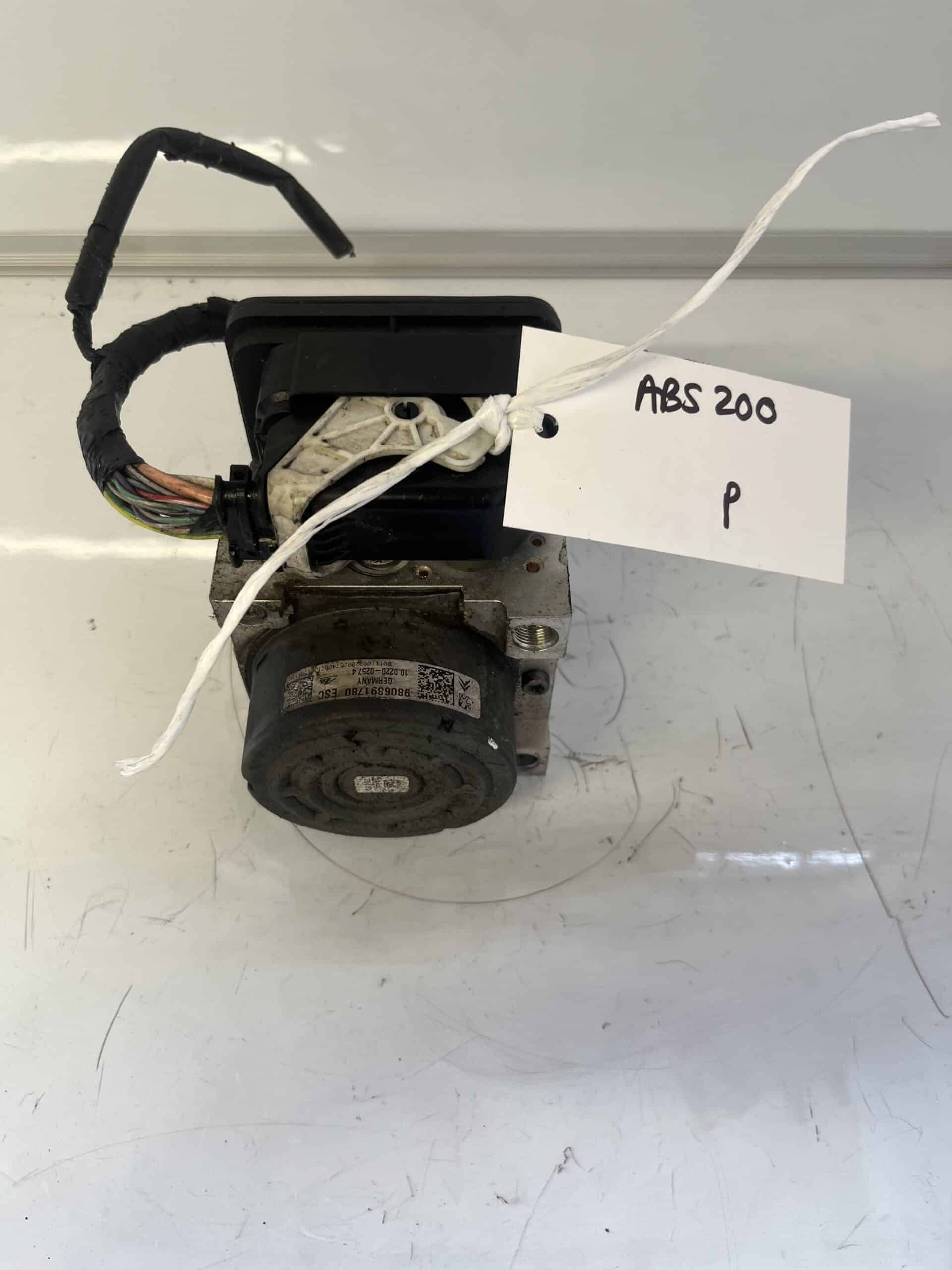 Peugeot 208 / Citreon C3 2012-2018 ABS Pump – 9806891780