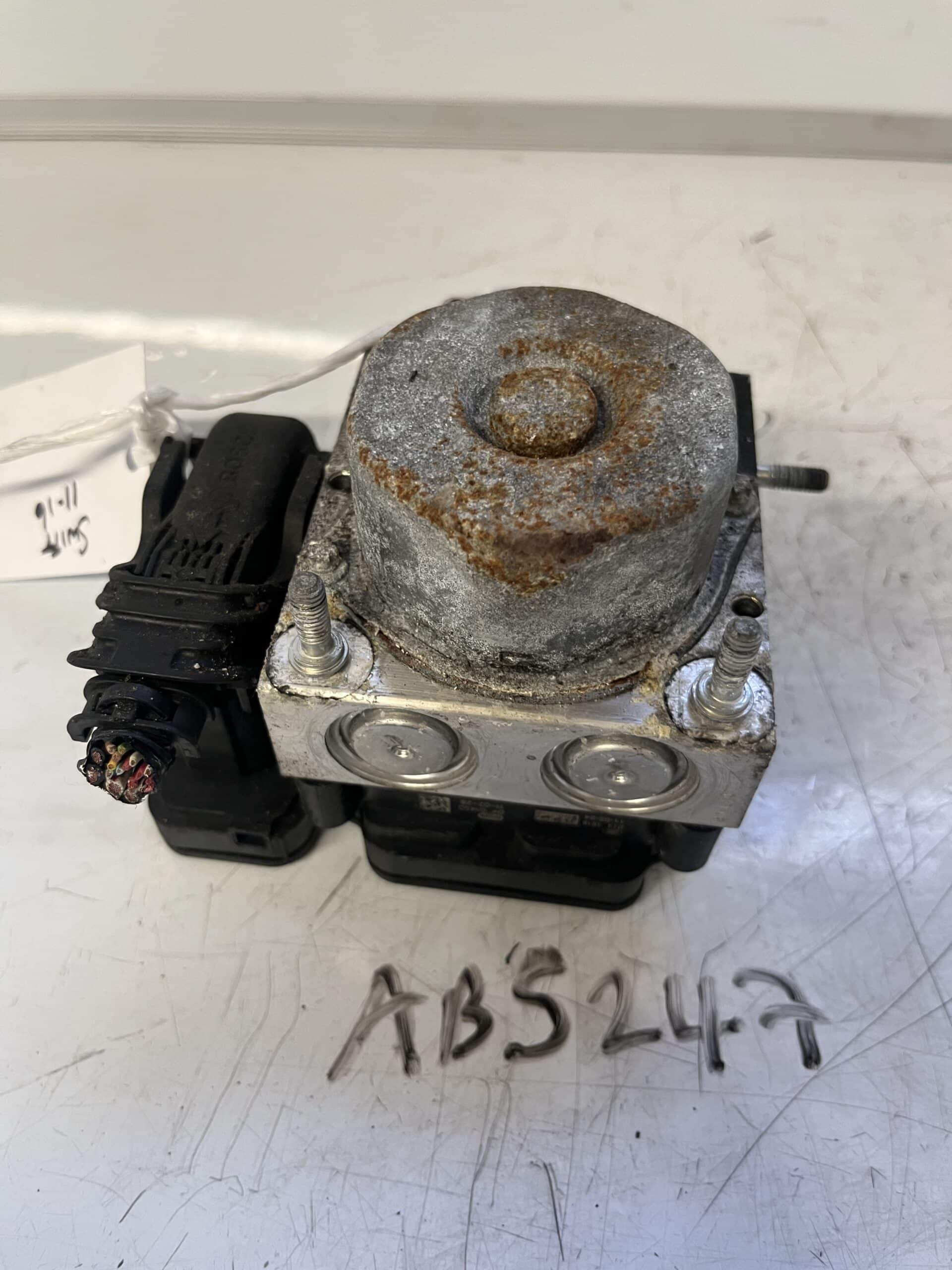 Suzuki Swift 2011-2016 Hatchback ABS Pump – 56110-68LA0